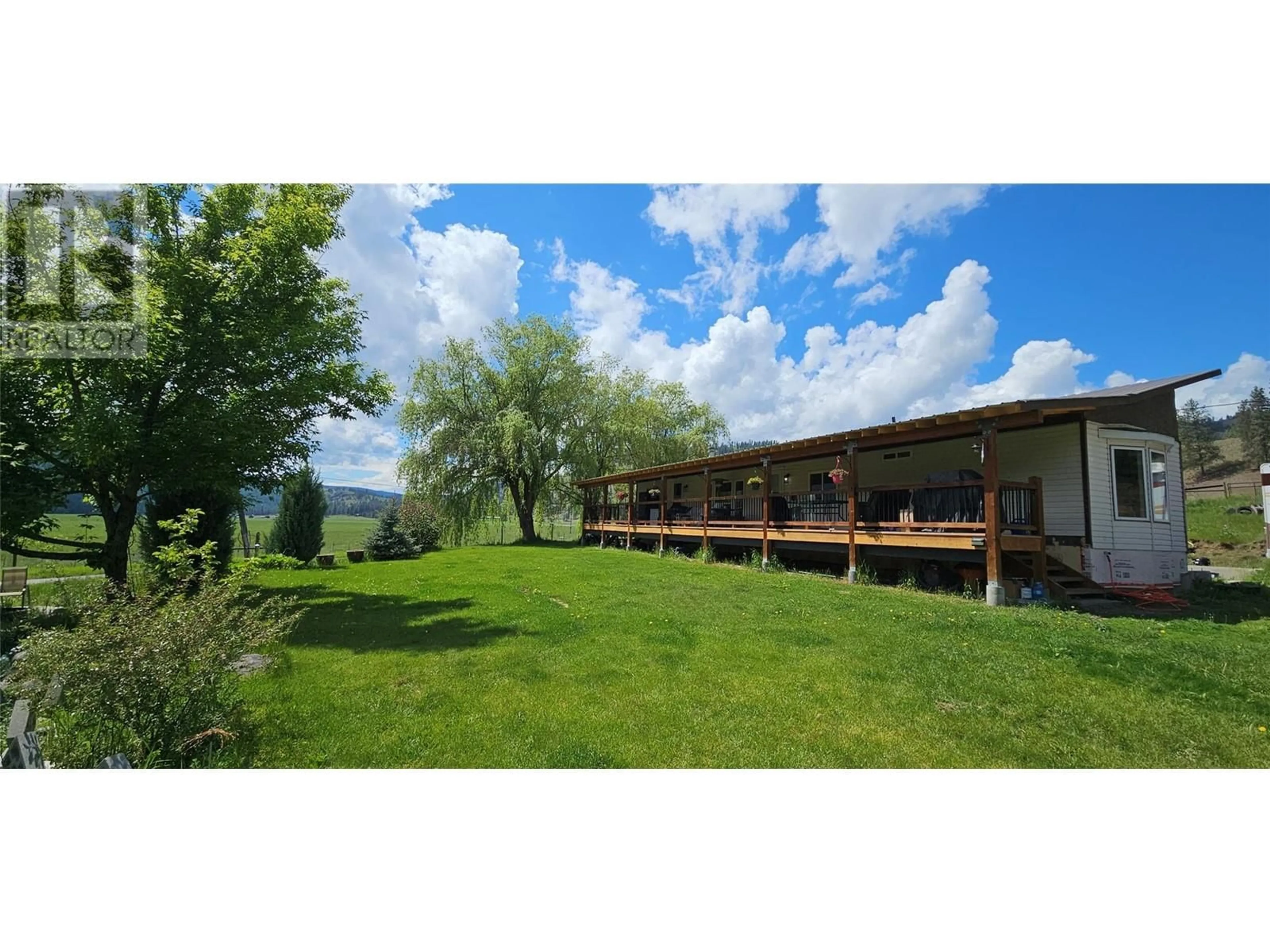 Patio, unknown for 1665 PEACOCK ROAD, Rock Creek British Columbia V0H1Y0