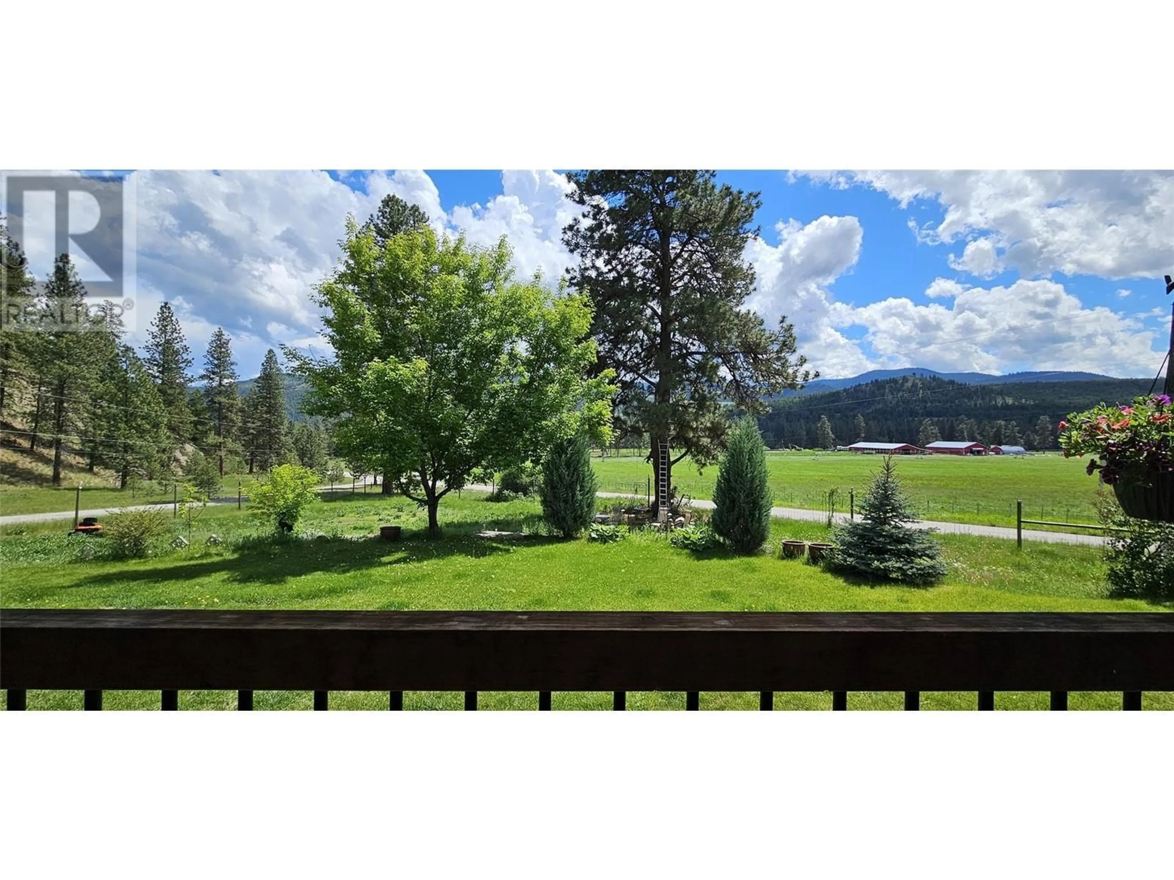 A pic from outside/outdoor area/front of a property/back of a property/a pic from drone, unknown for 1665 PEACOCK ROAD, Rock Creek British Columbia V0H1Y0