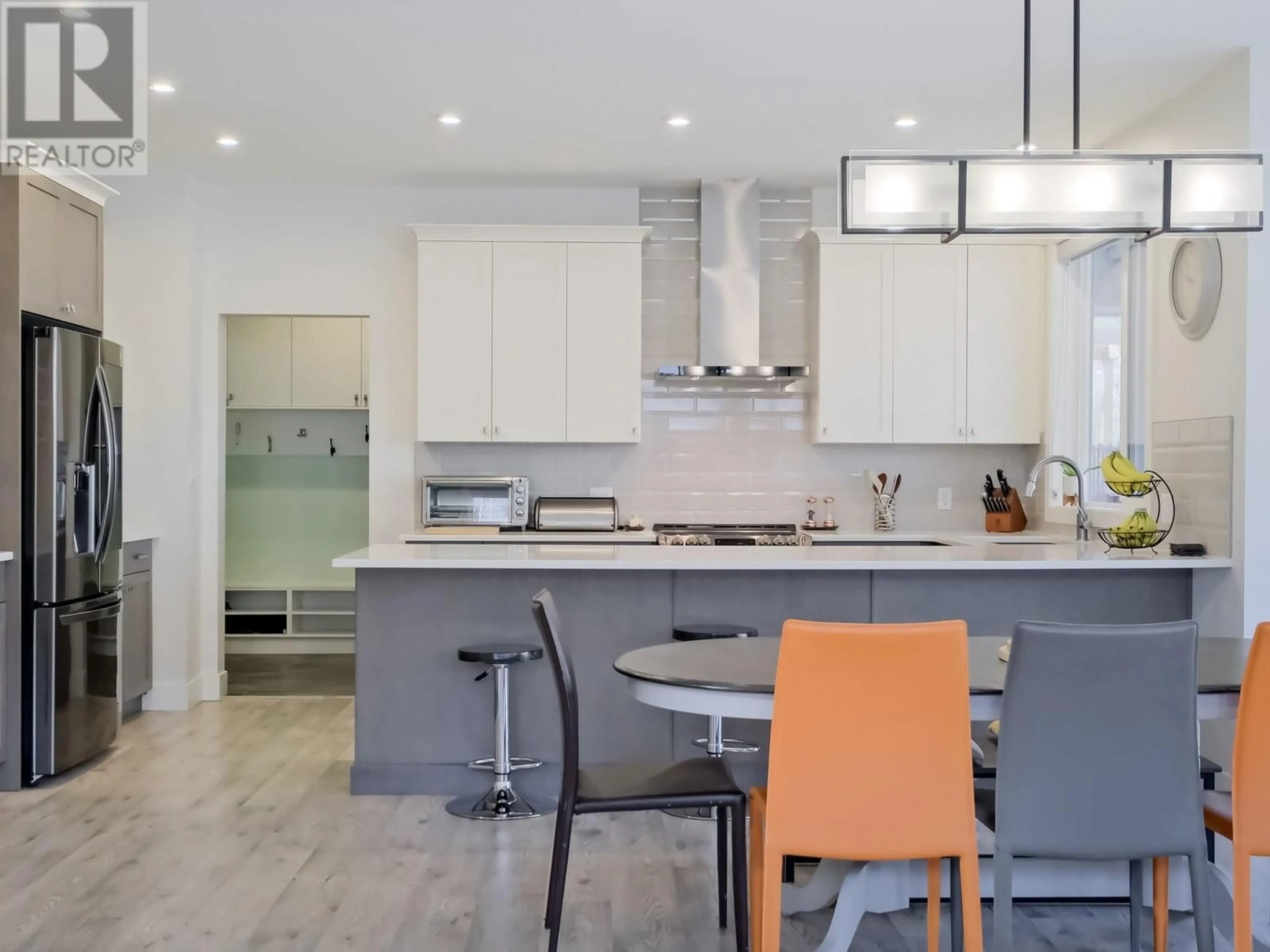 Open concept kitchen, ceramic/tile floor for 72 FOREST EDGE DRIVE, Kelowna British Columbia V1V3G3