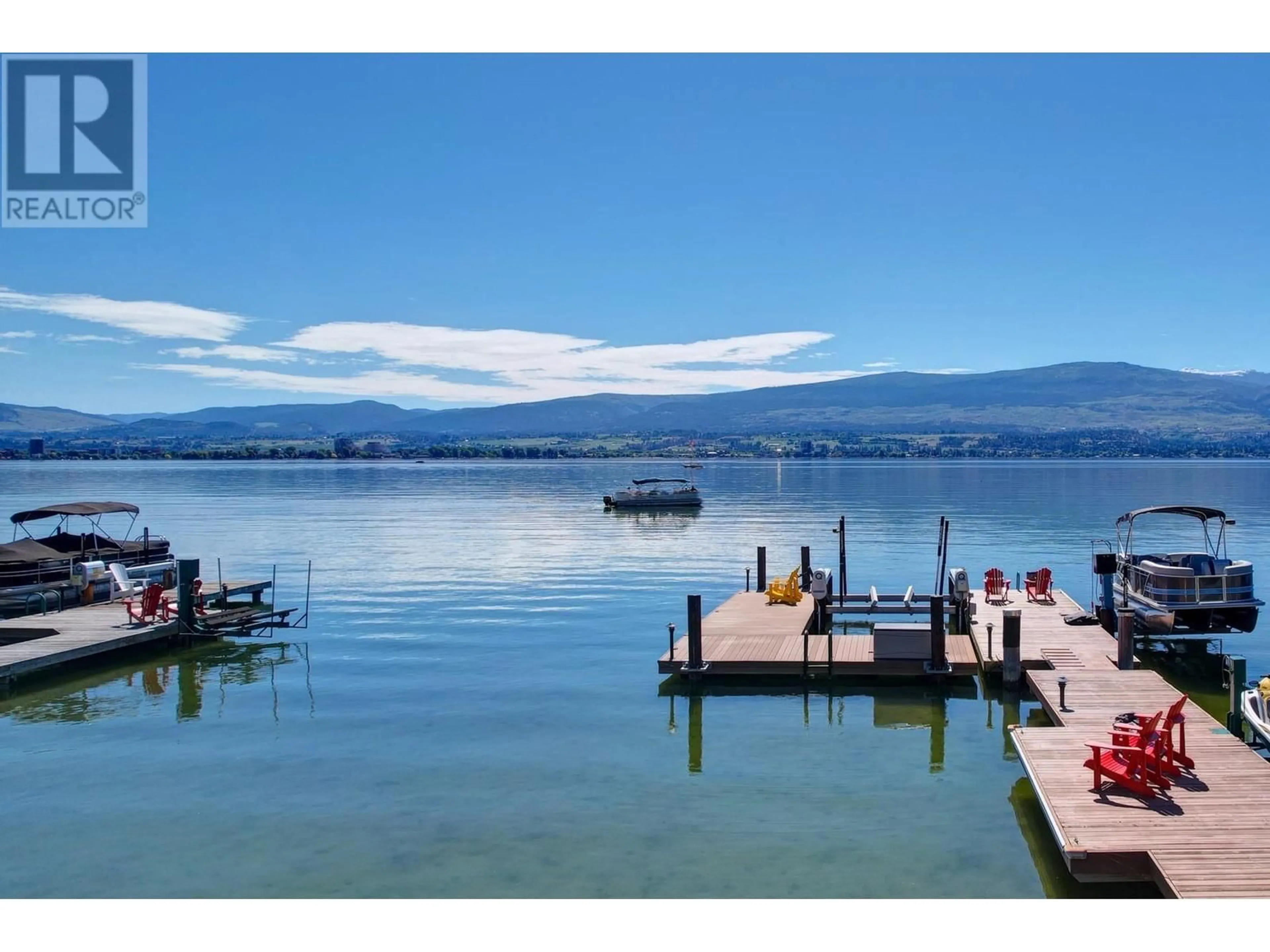 Blurry image for 529 ZDRALEK COVE, West Kelowna British Columbia V1Z3J7
