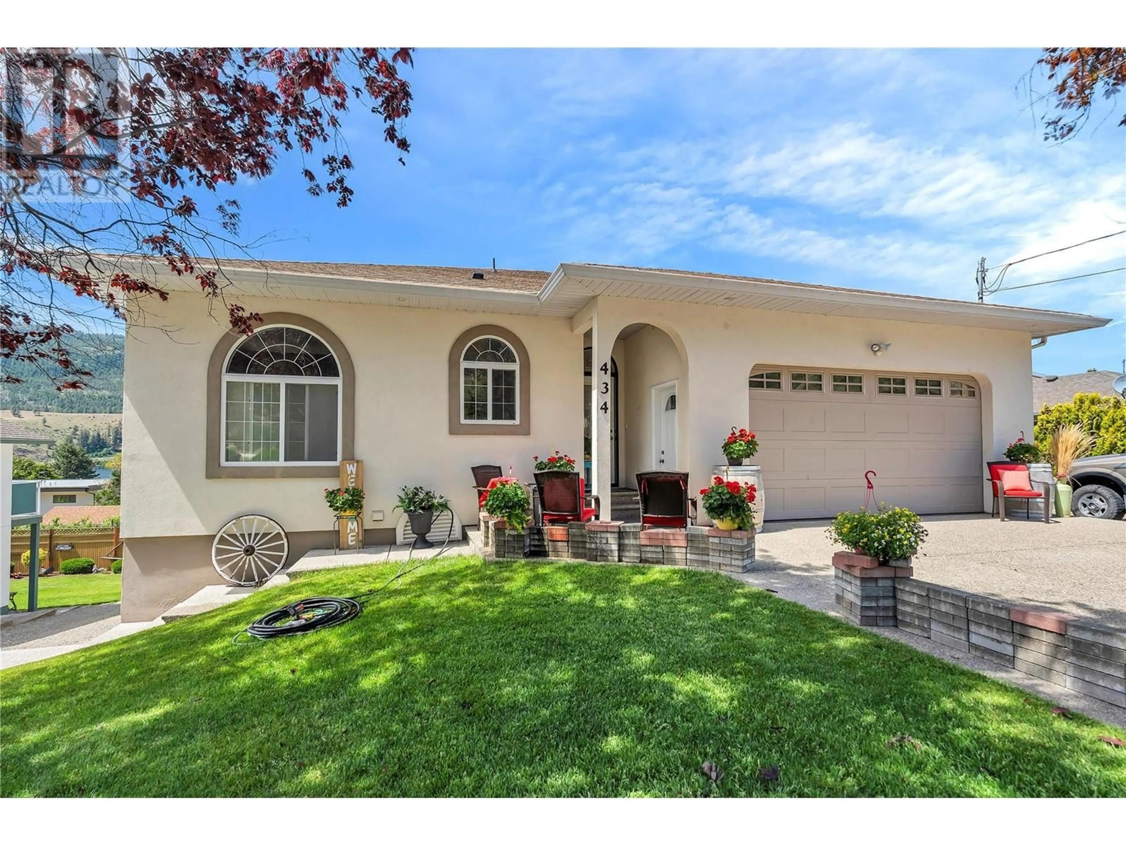 Home with vinyl exterior material, street for 434 EASTSIDE ROAD, Okanagan Falls British Columbia V0H1R5