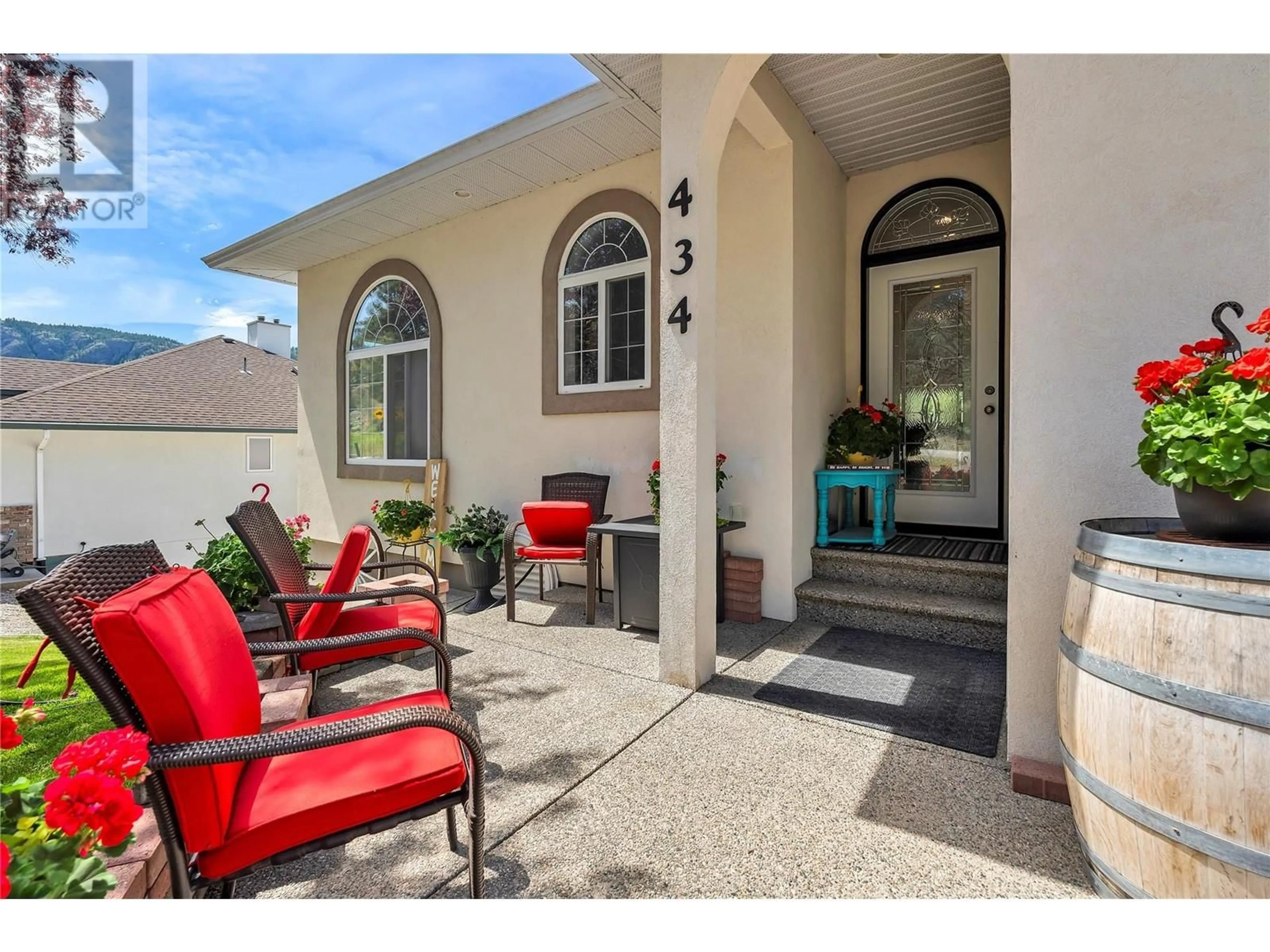Patio, street for 434 EASTSIDE ROAD, Okanagan Falls British Columbia V0H1R5