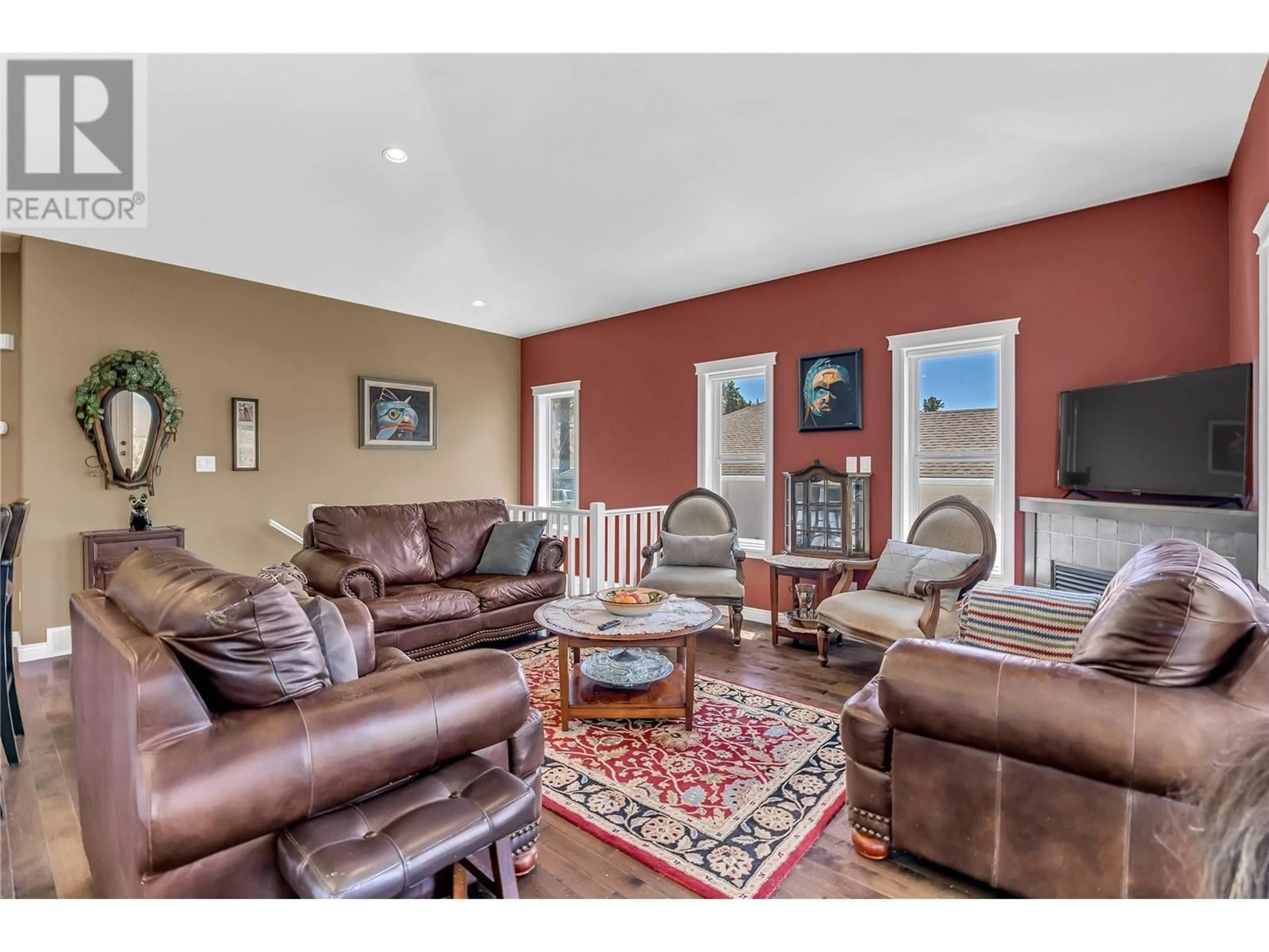 Living room with furniture, unknown for 434 EASTSIDE ROAD, Okanagan Falls British Columbia V0H1R5