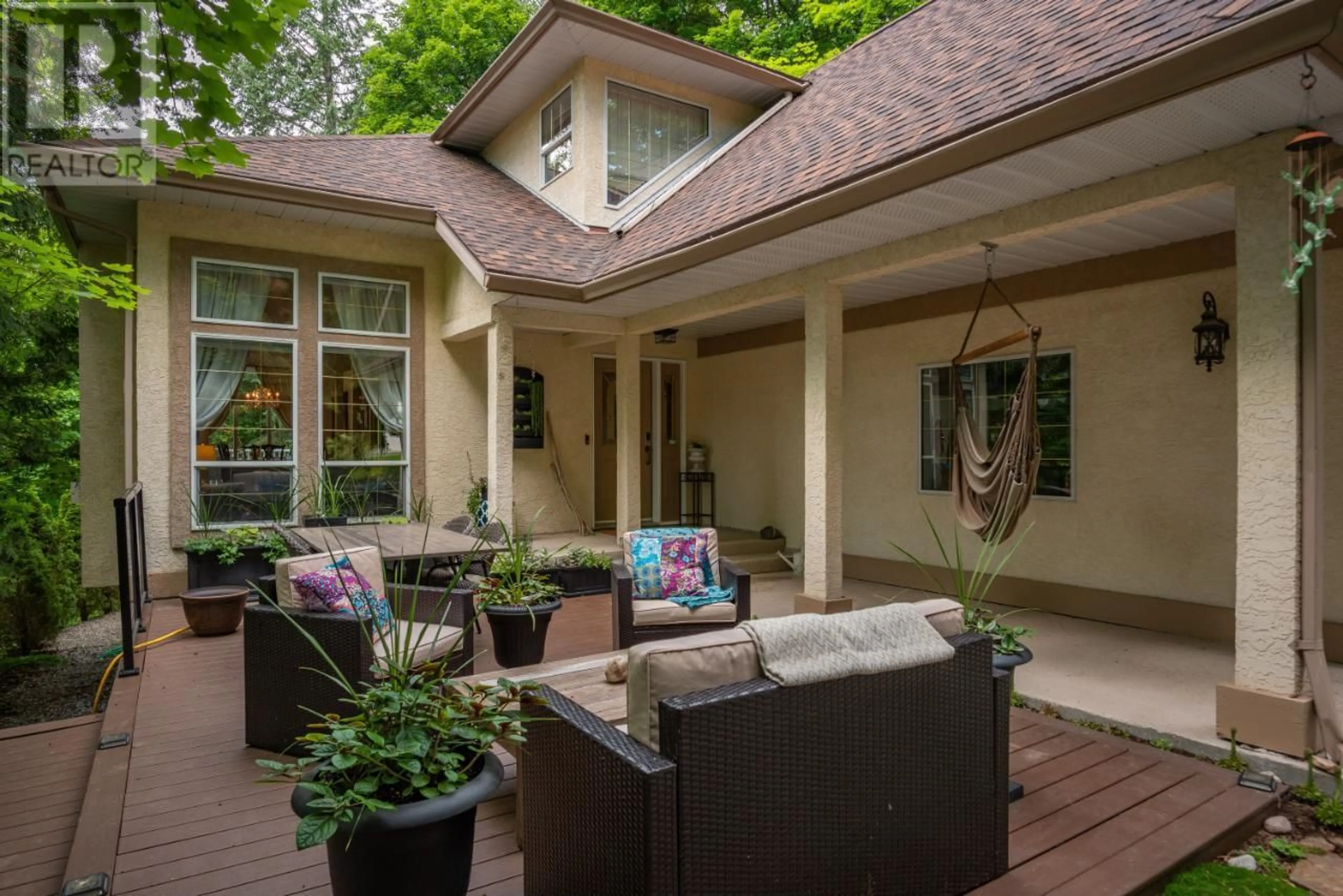 Patio, unknown for 1611 PARK STREET, Rossland British Columbia V0G1Y0