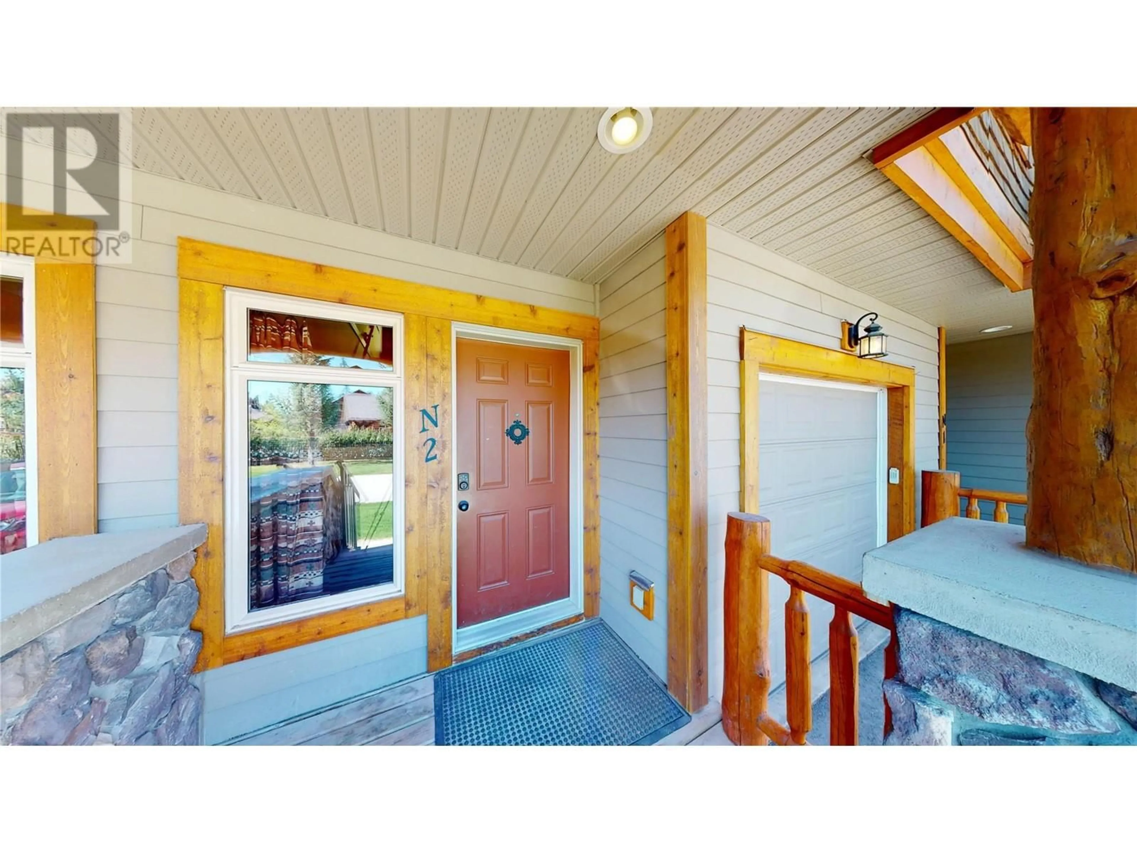 Indoor entryway for N2 - 1351 GERRY SORENSEN WAY, Kimberley British Columbia V1A2Y4