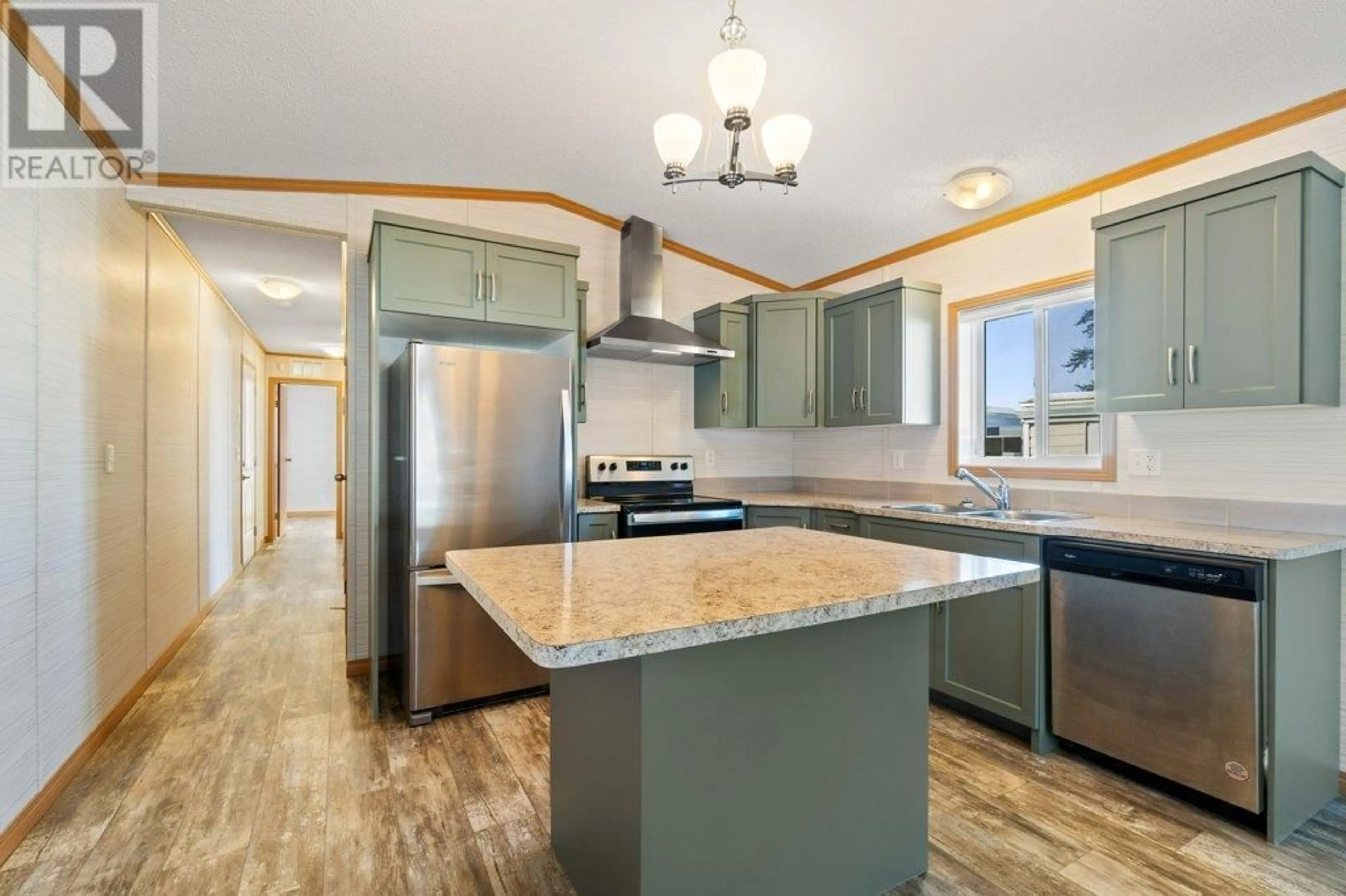 Open concept kitchen, unknown for 134 - 3350 10 AVENUE NORTHEAST, Salmon Arm British Columbia V1E1J6