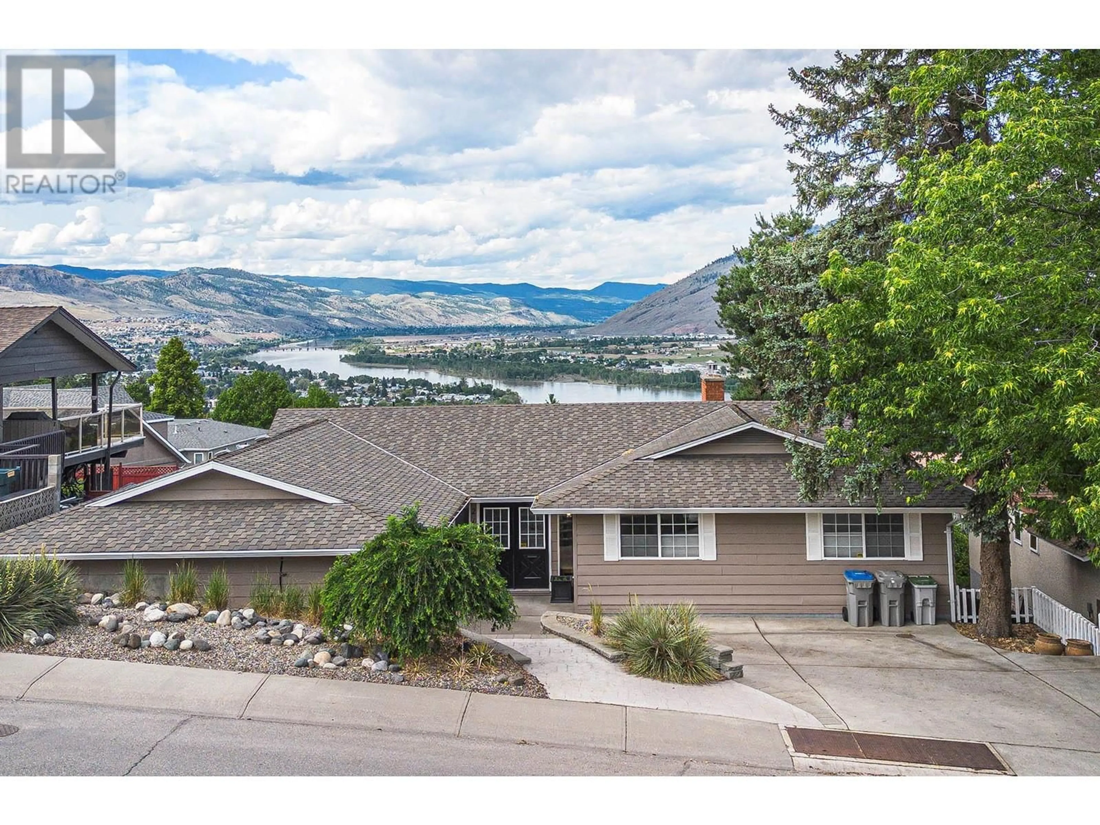 A pic from outside/outdoor area/front of a property/back of a property/a pic from drone, water/lake/river/ocean view for 218 BESTWICK DRIVE, Kamloops British Columbia V2C1M9