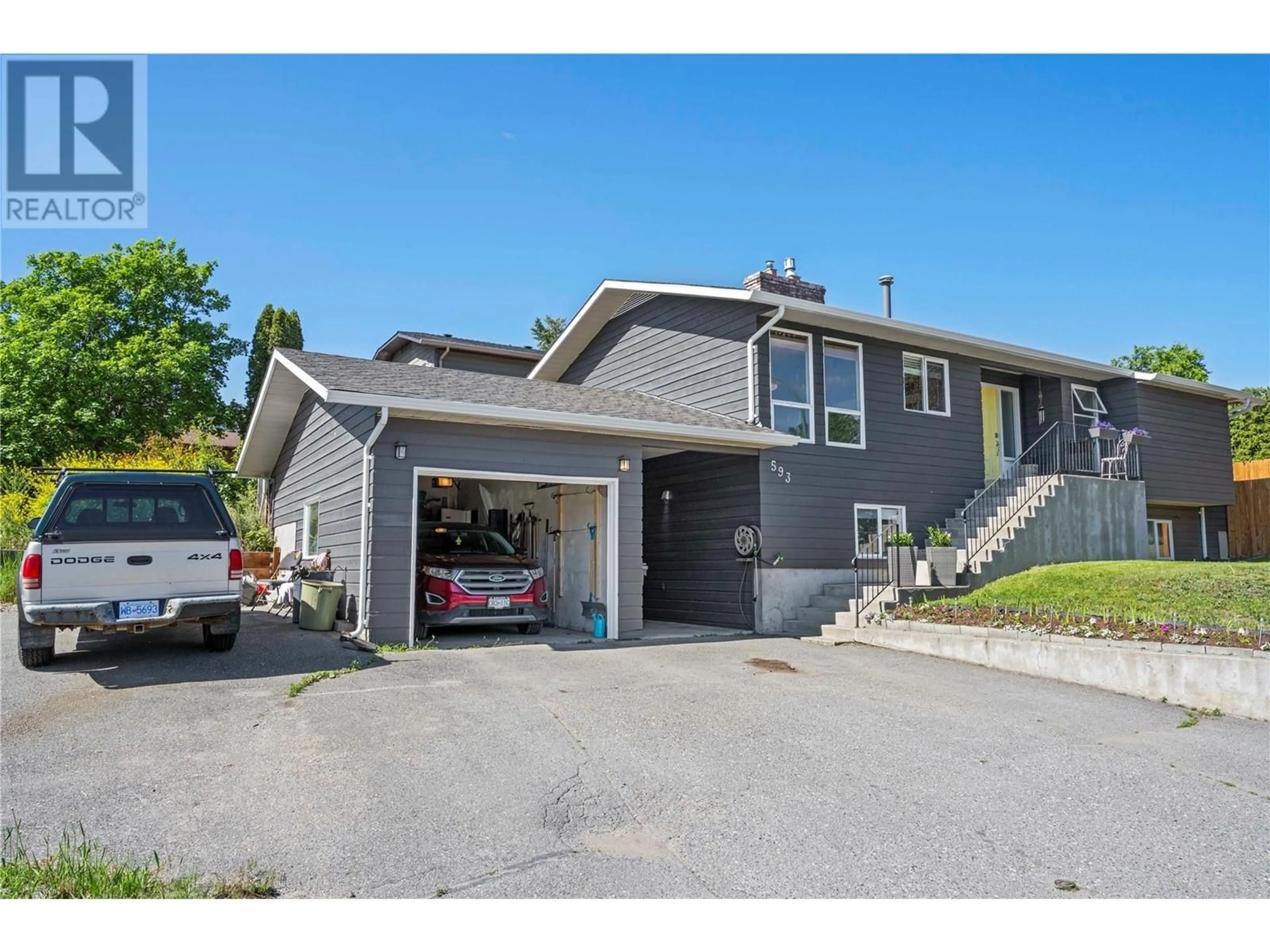 Indoor garage for 593 BRAEMAR DRIVE, Kamloops British Columbia V1S1H6