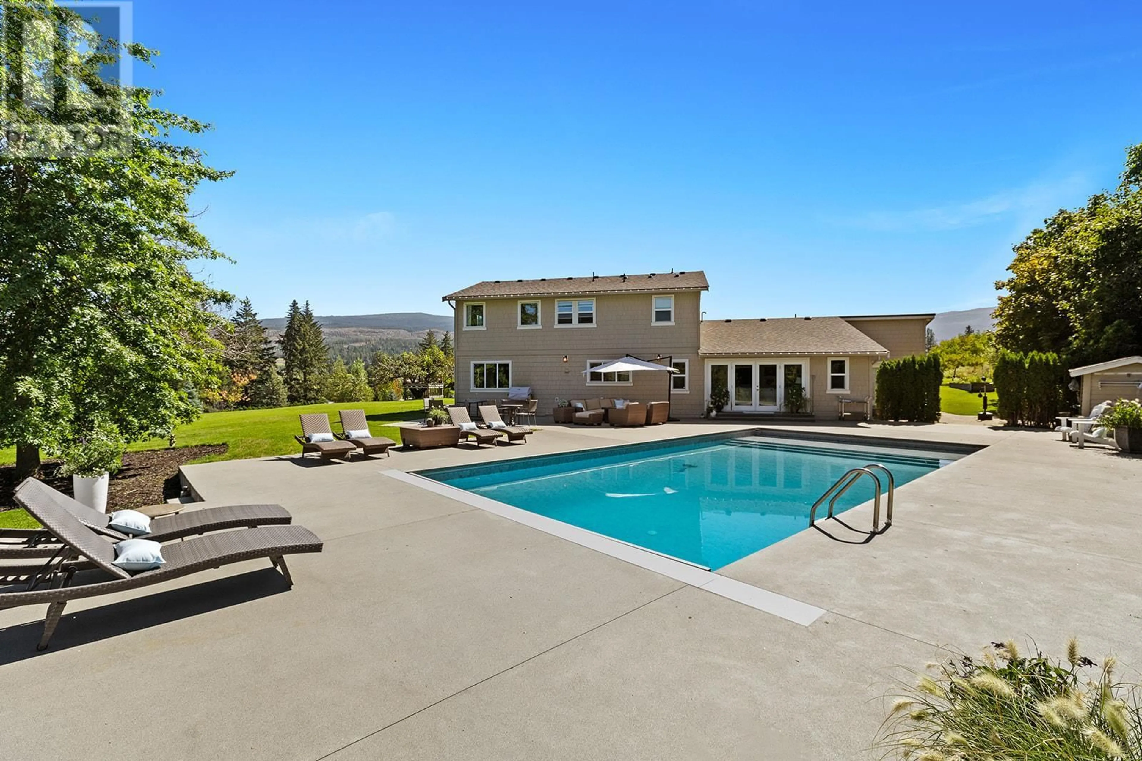 Pool for 2378 SAUCIER ROAD, Kelowna British Columbia V1W4B8