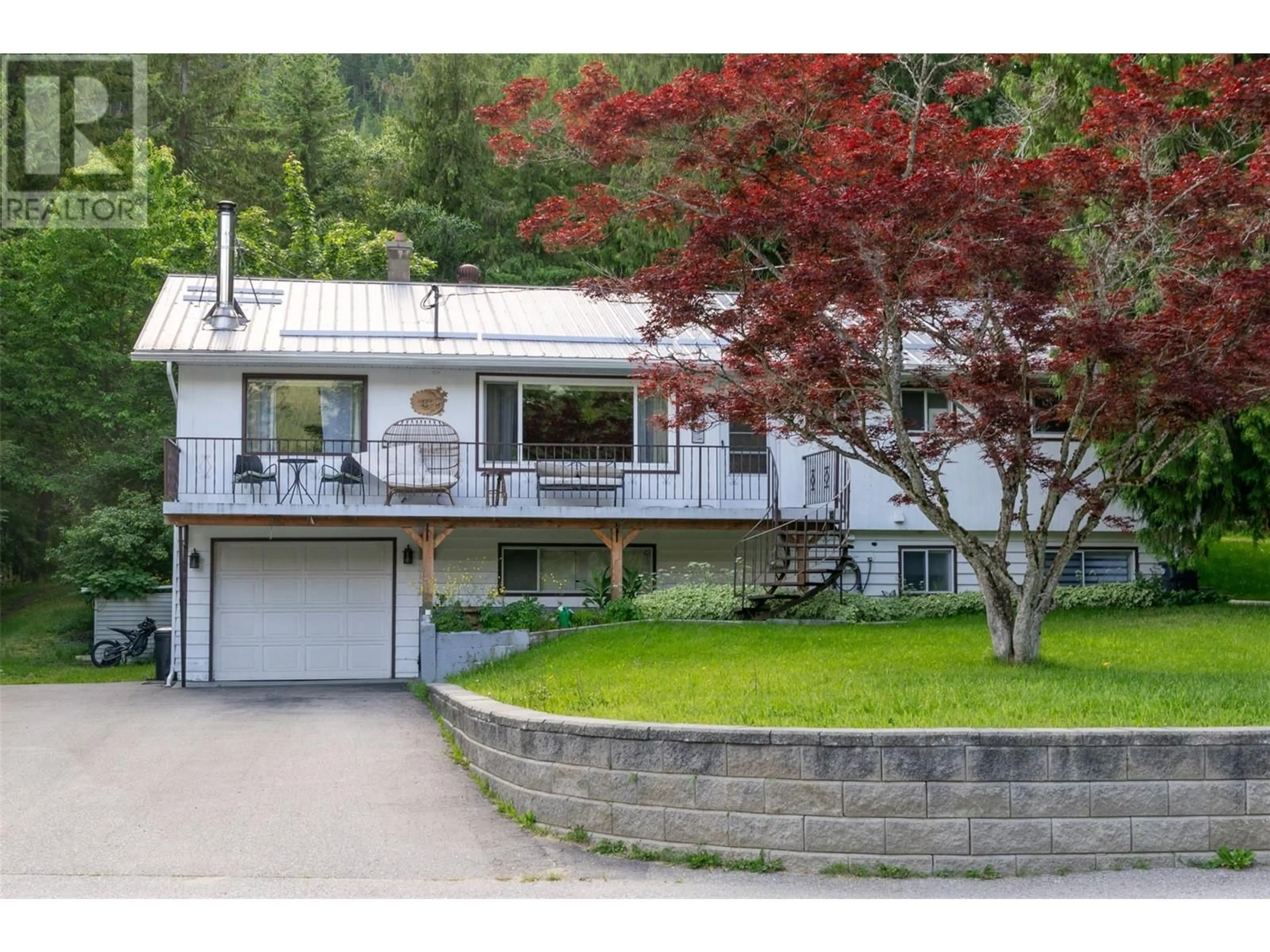 Unknown for 402 COACH ROAD, Sicamous British Columbia V0E2V2