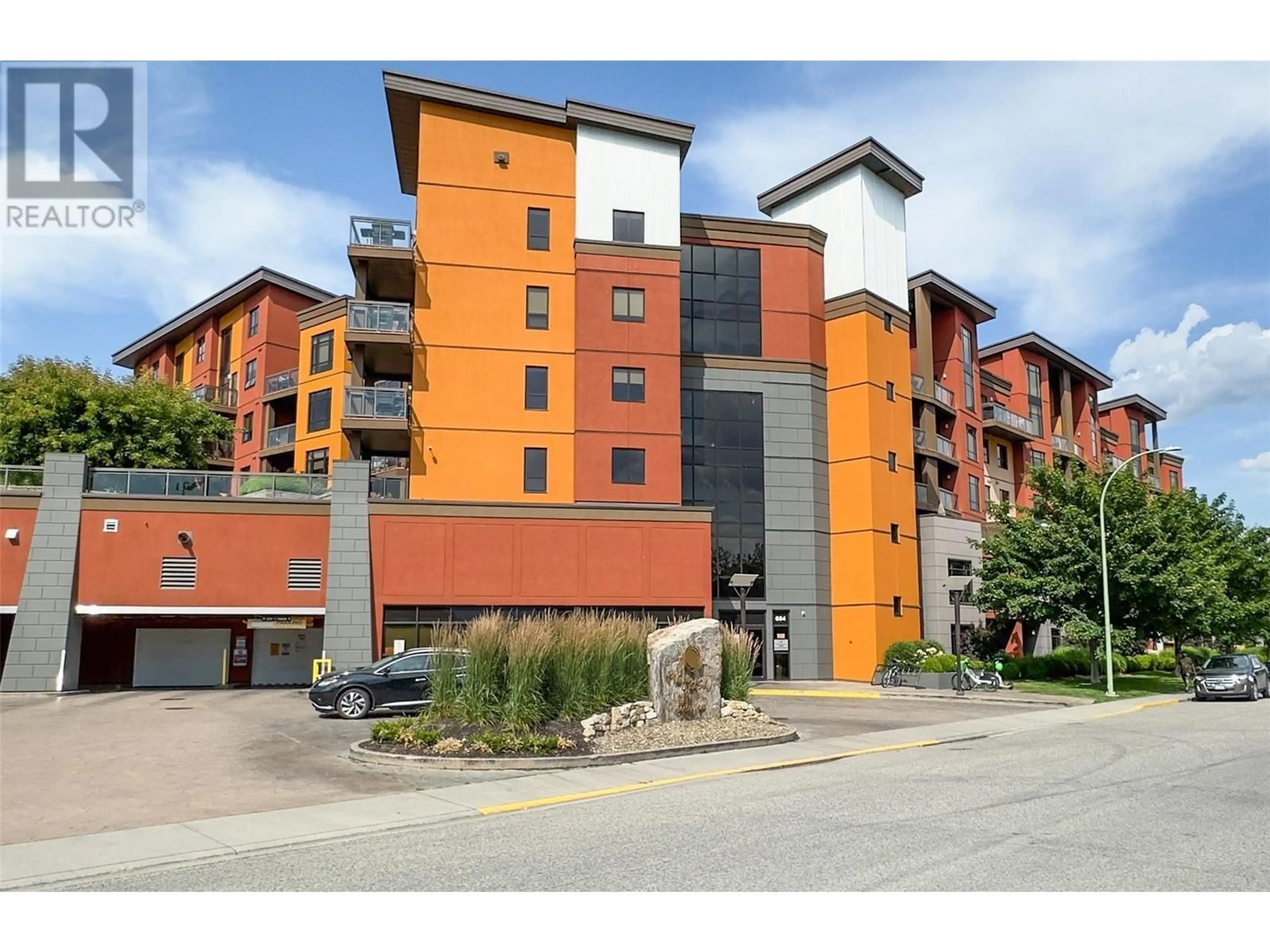 Unknown for 359 - 654 COOK ROAD, Kelowna British Columbia V1W3G7