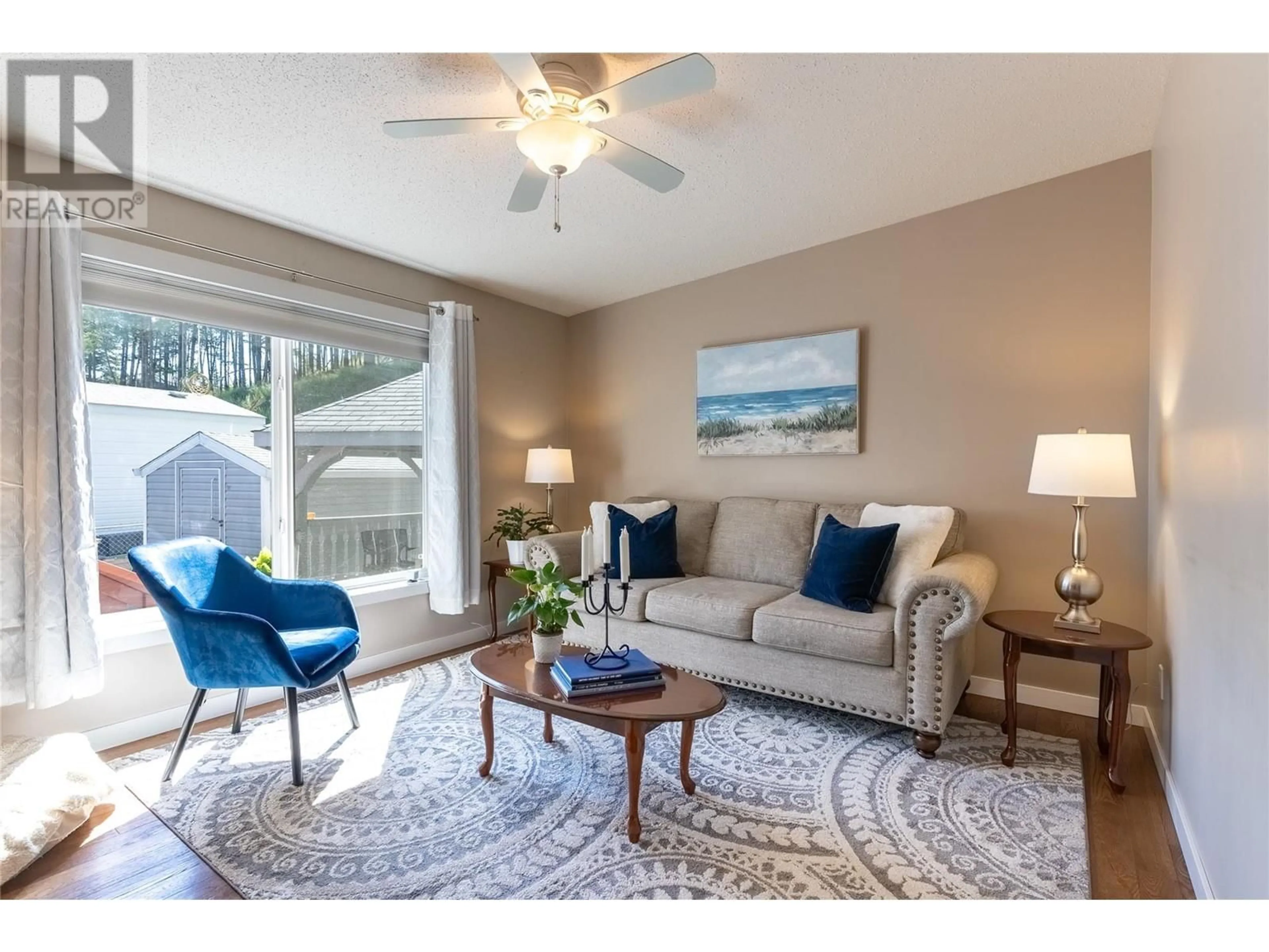 Living room with furniture, unknown for 91 - 1555 HOWE ROAD, Kamloops British Columbia V1S1Y4
