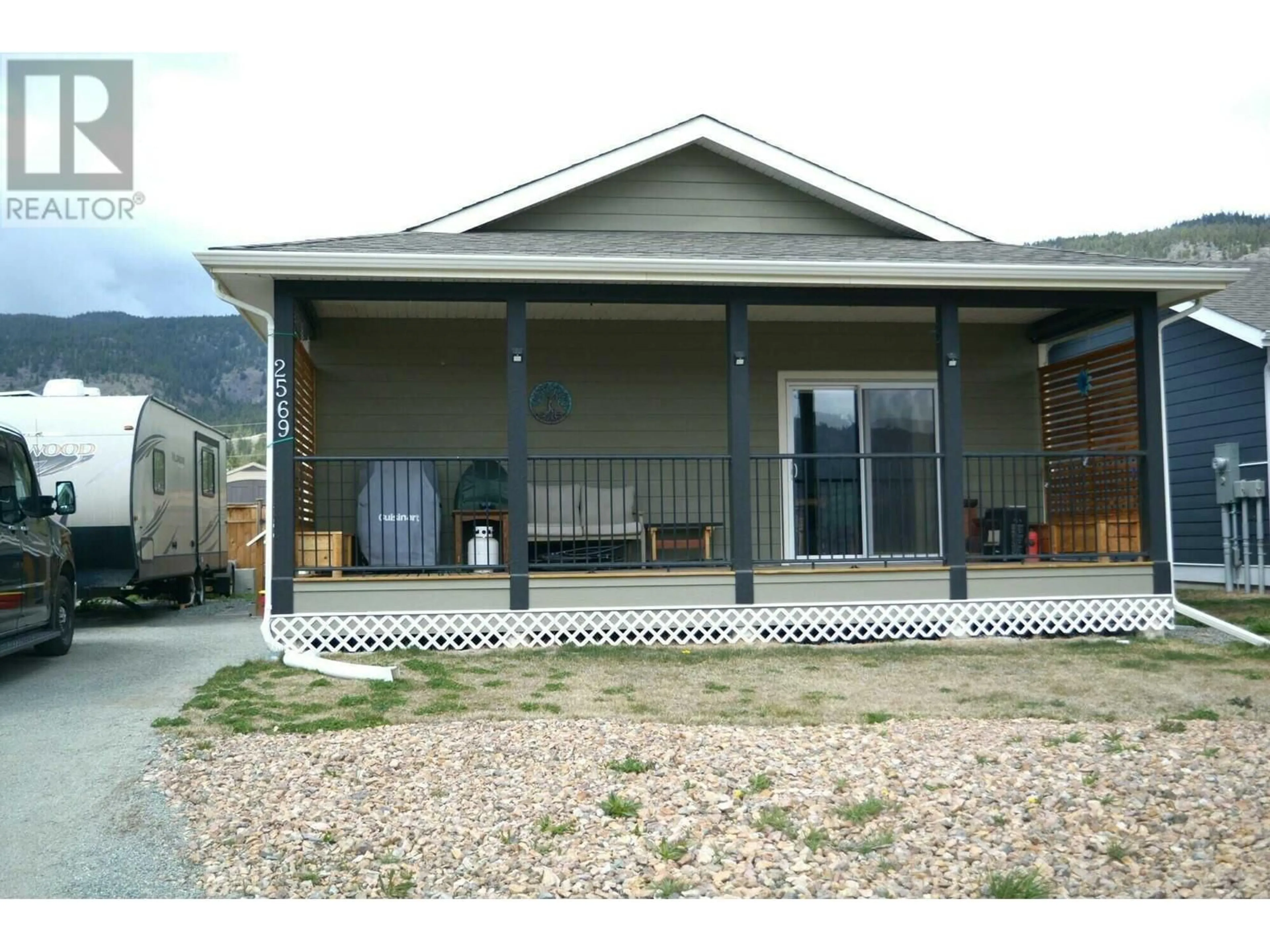 Home with vinyl exterior material, unknown for 2569 SPRING BANK AVENUE, Merritt British Columbia V1K1S1