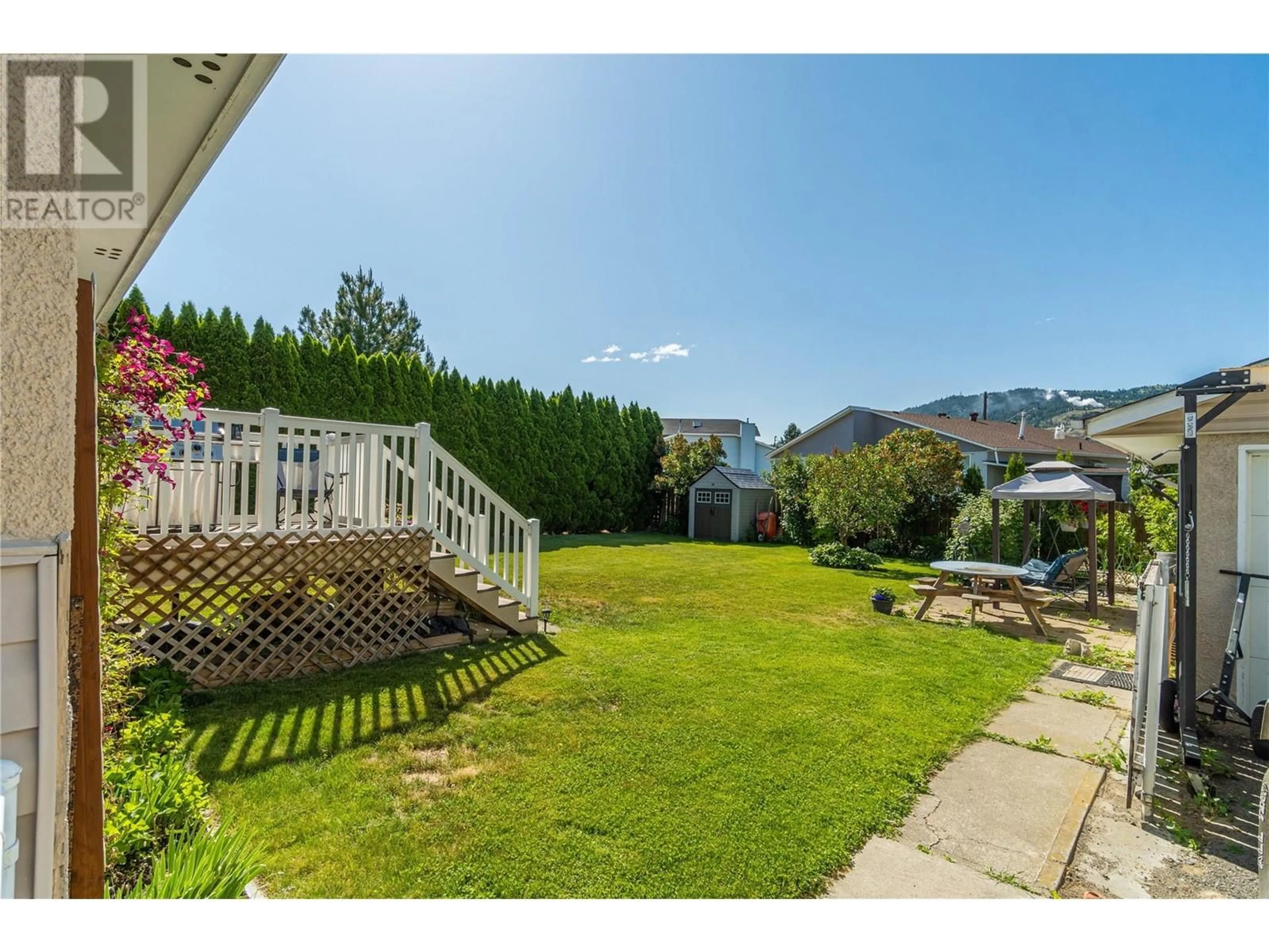 A pic from outside/outdoor area/front of a property/back of a property/a pic from drone, mountain view for 2321 YOUNG AVENUE, Kamloops British Columbia V2B4M7