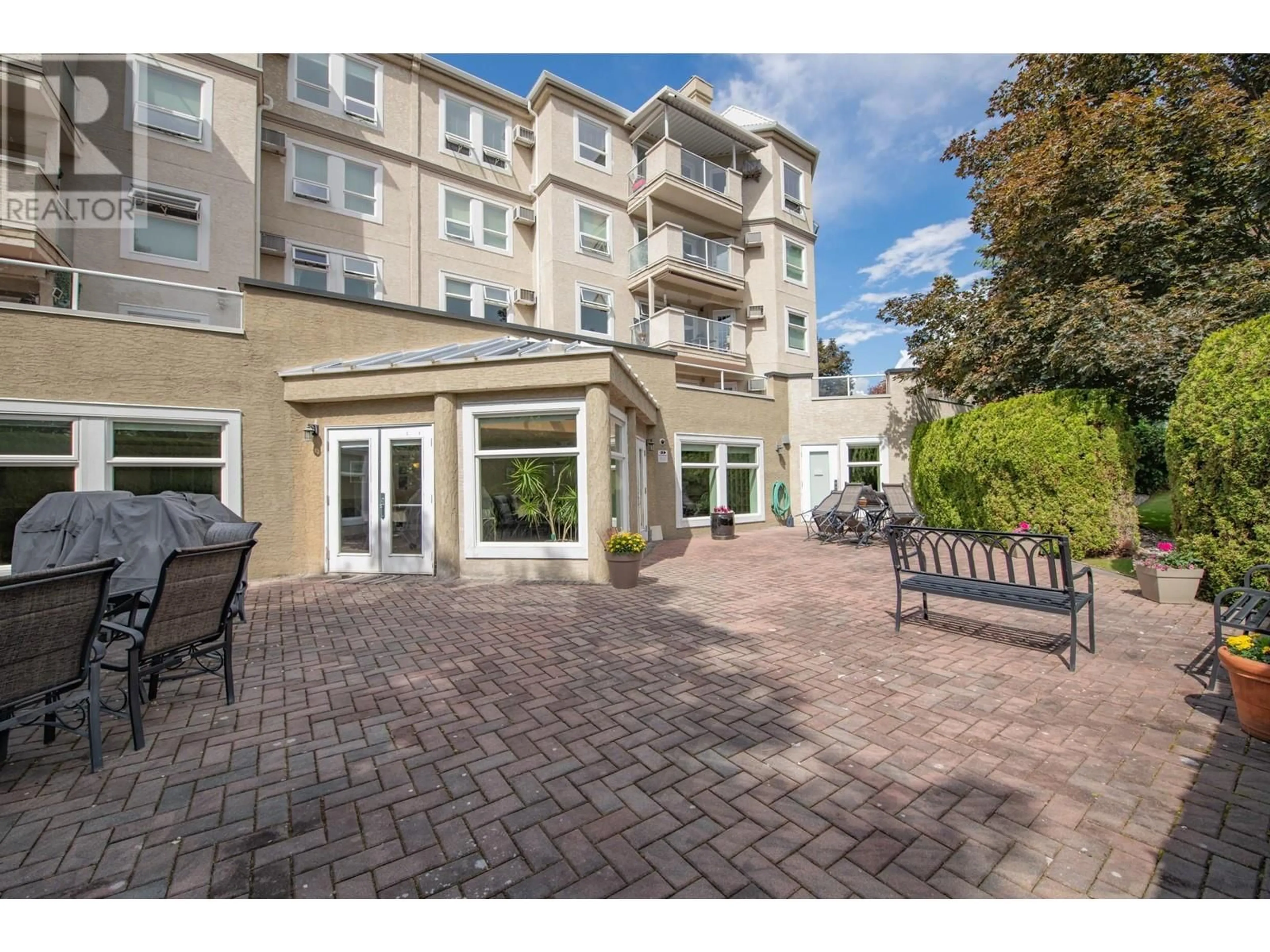 Patio, unknown for 102 - 3300 CENTENNIAL DRIVE, Vernon British Columbia V1T9M5