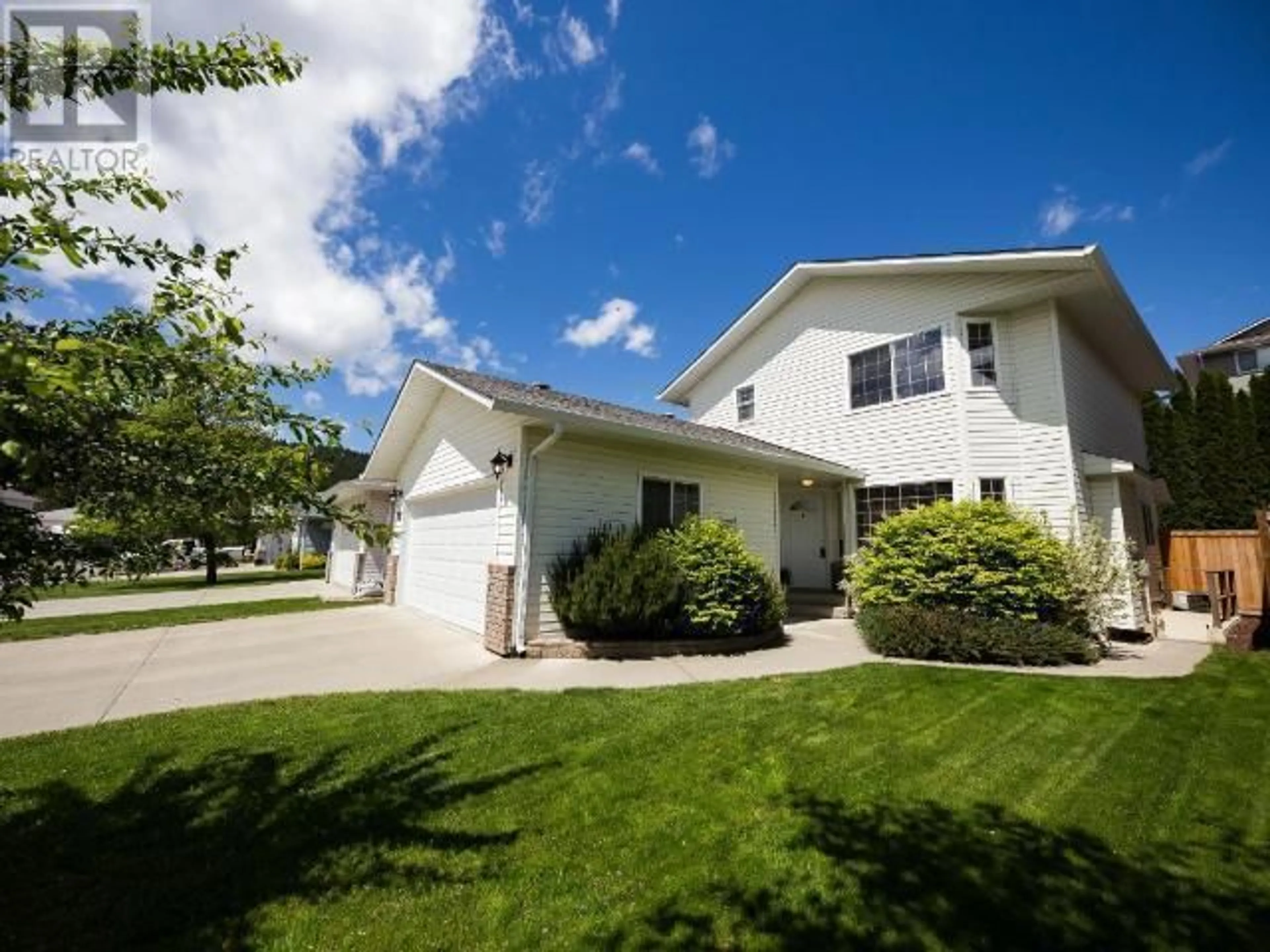Home with vinyl exterior material, unknown for 1923 FIR PLACE, Kamloops British Columbia V1S1X6