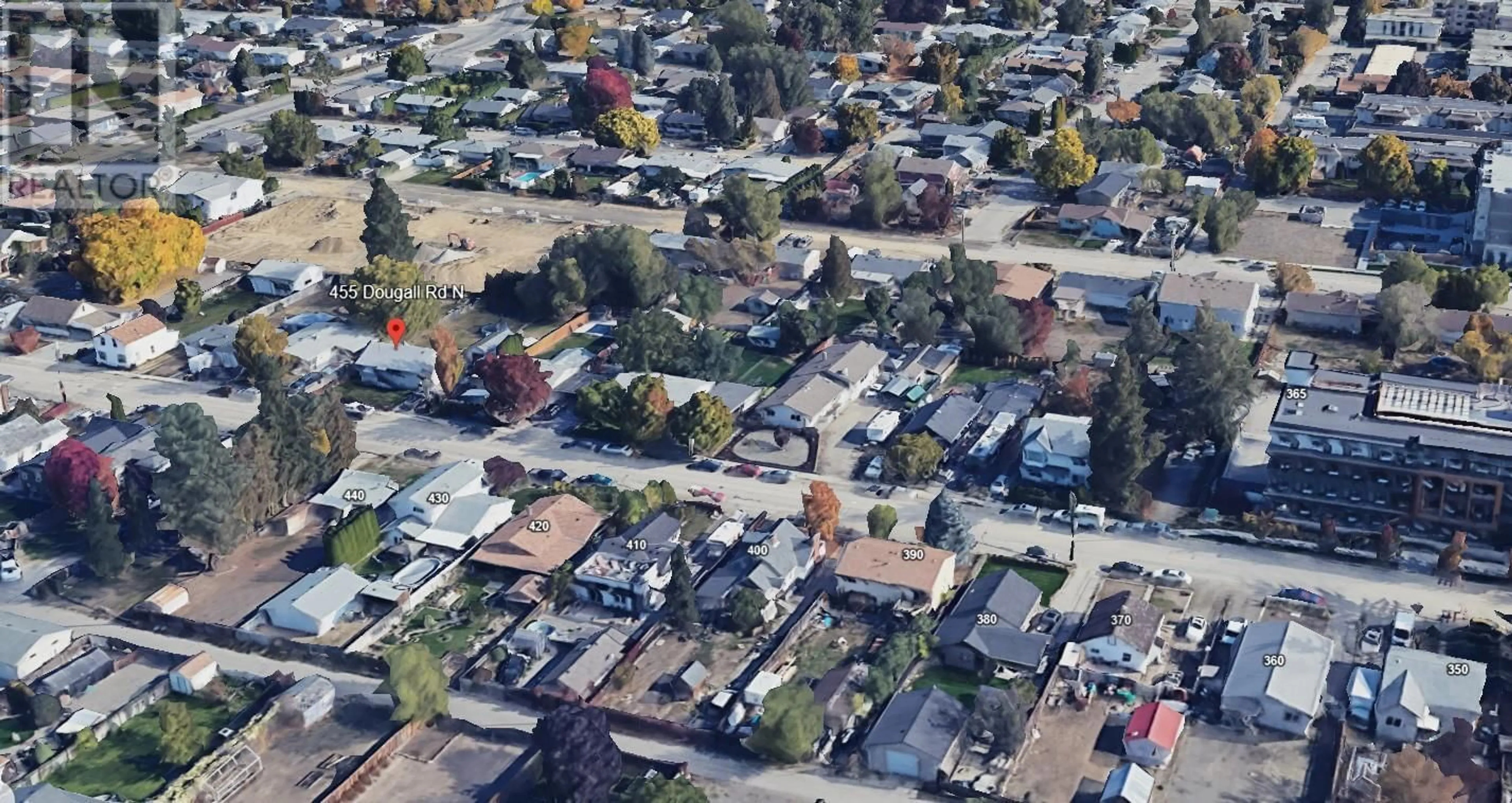 A pic from outside/outdoor area/front of a property/back of a property/a pic from drone, street for 455 DOUGALL ROAD NORTH, Kelowna British Columbia V1X3K8
