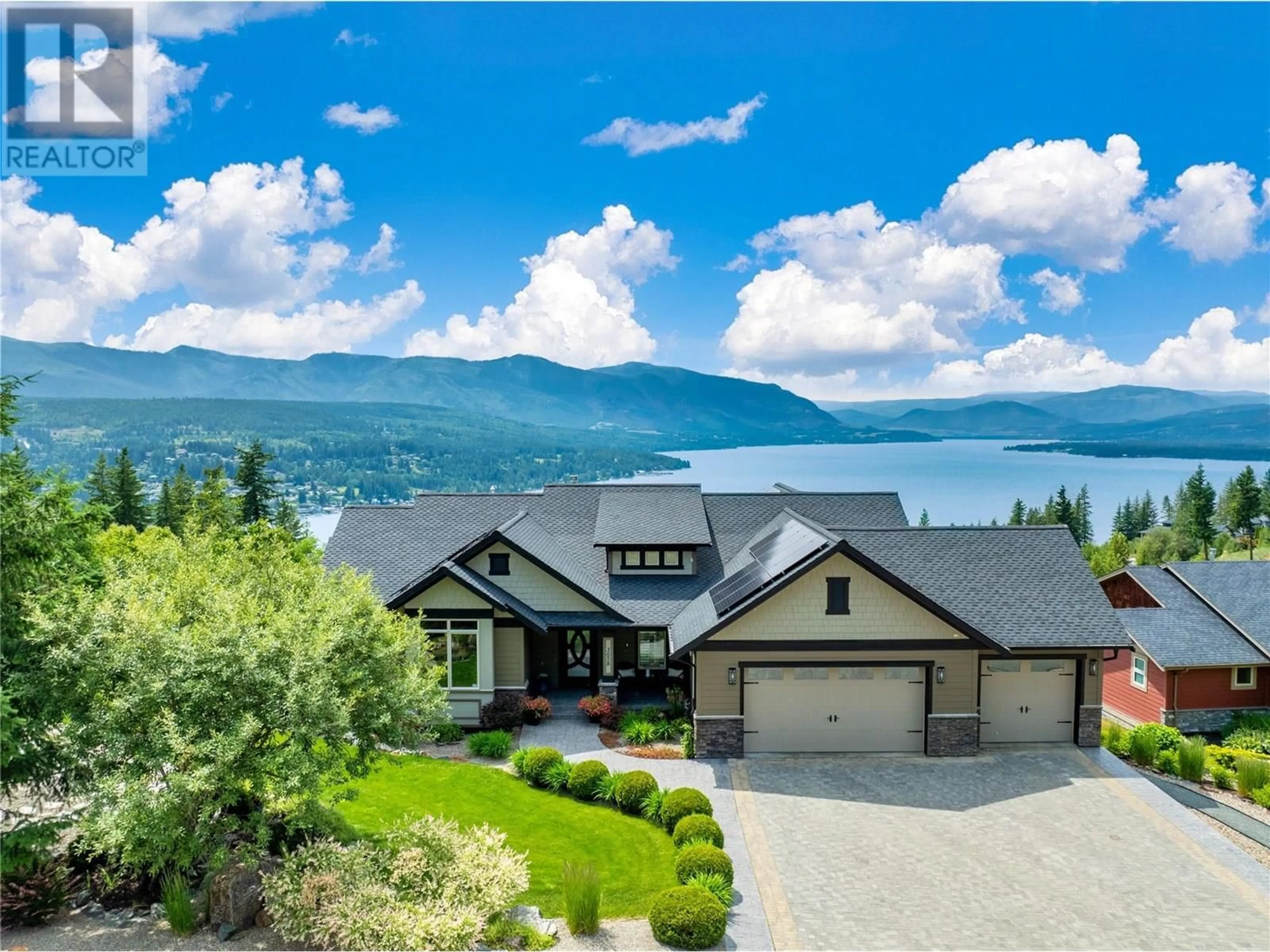 A pic from outside/outdoor area/front of a property/back of a property/a pic from drone, mountain view for 3658 MCBRIDE ROAD, Blind Bay British Columbia V0E1H1