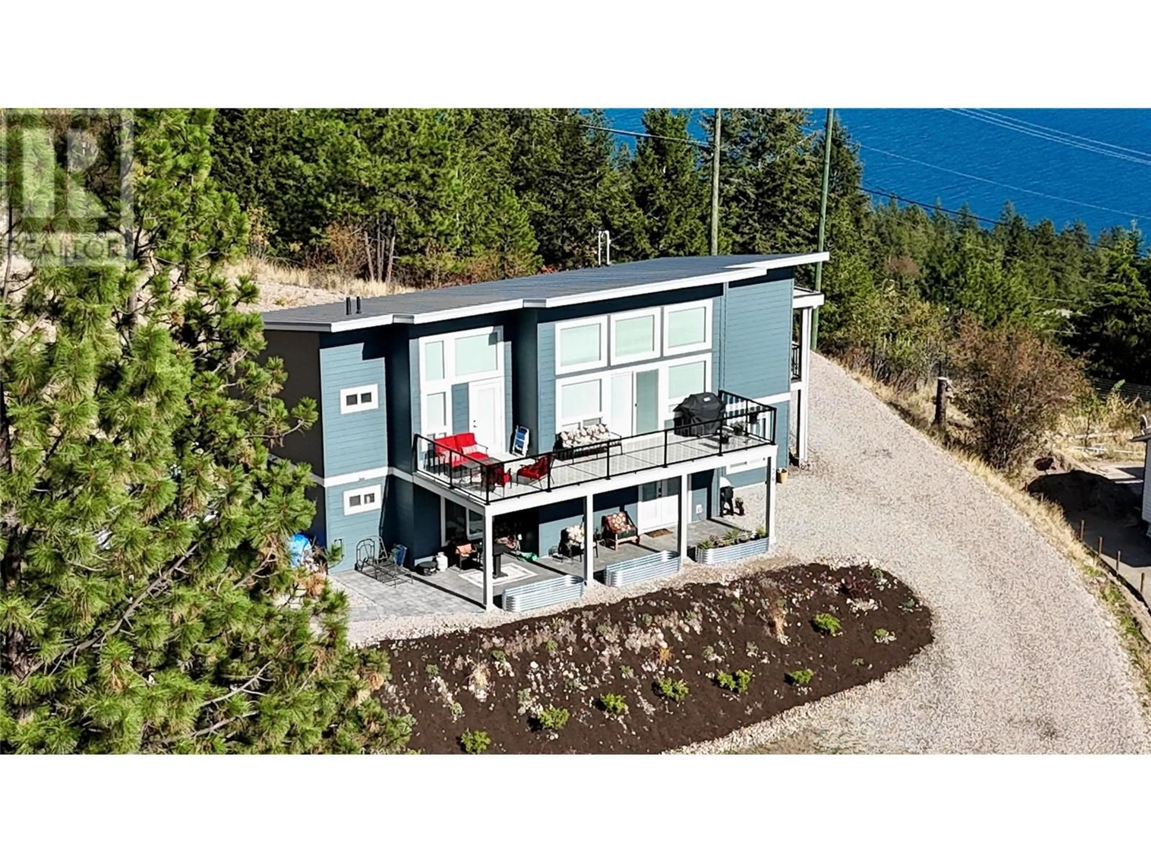 Home with vinyl exterior material, unknown for 36 SPRUCE DRIVE, Vernon British Columbia V1H2V4