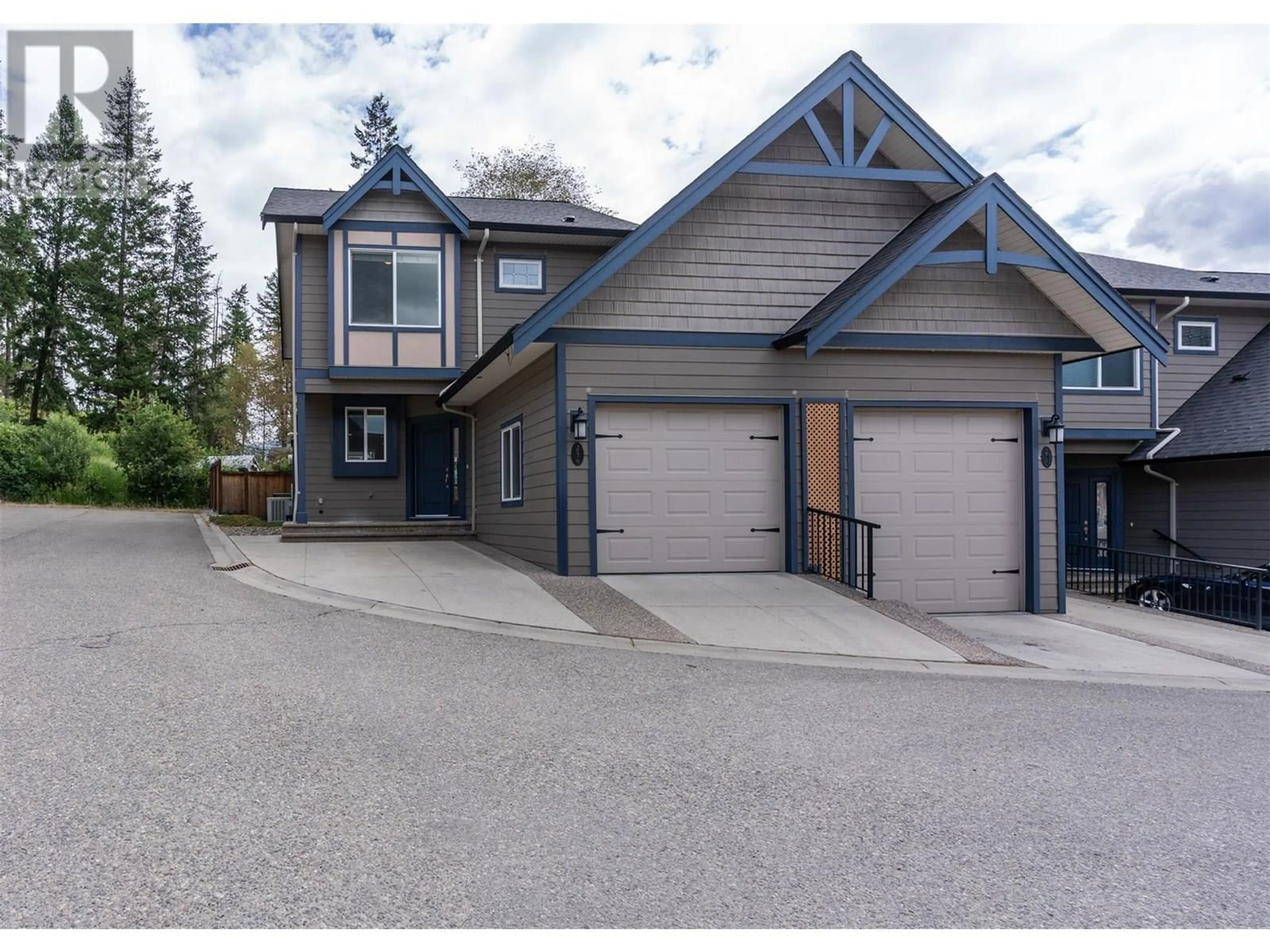A pic from outside/outdoor area/front of a property/back of a property/a pic from drone, street for 259 - 3780 SCHUBERT ROAD, Armstrong British Columbia V4Y0Y1