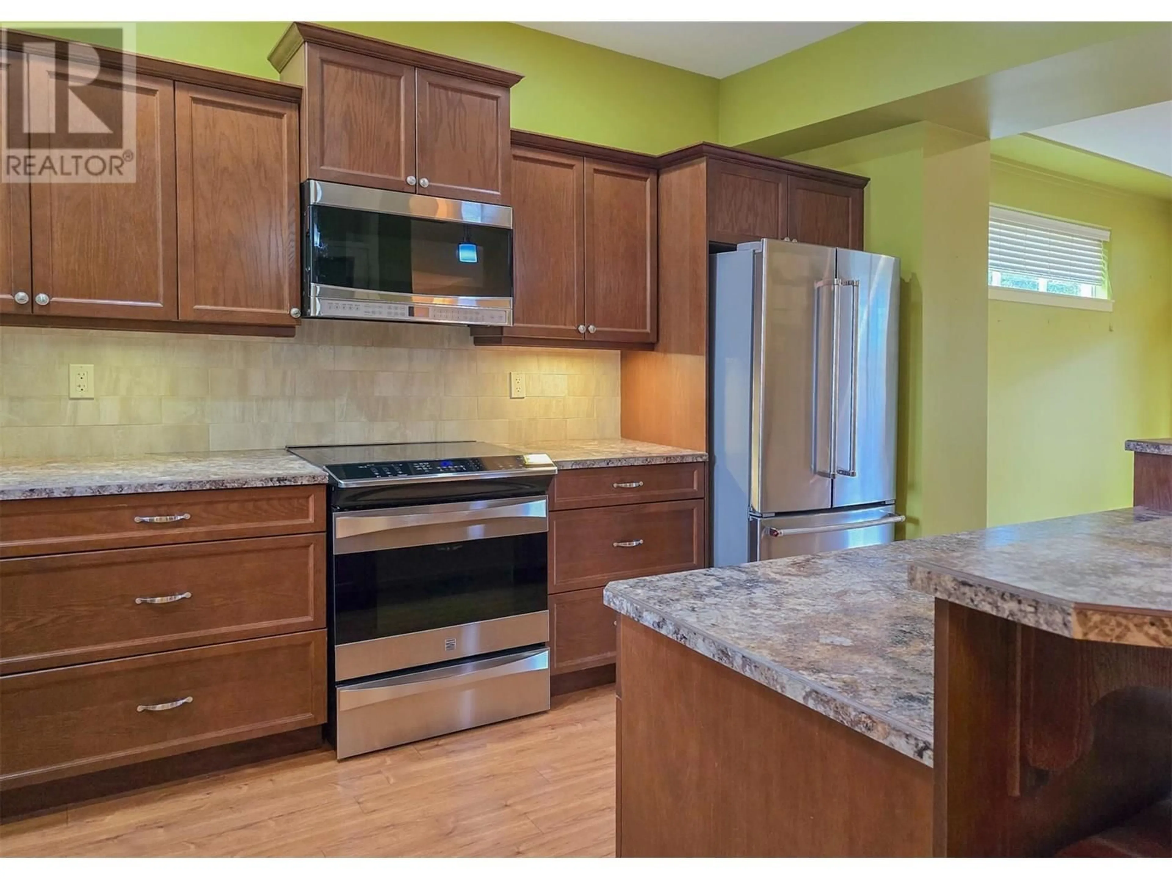 Open concept kitchen, unknown for 259 - 3780 SCHUBERT ROAD, Armstrong British Columbia V4Y0Y1