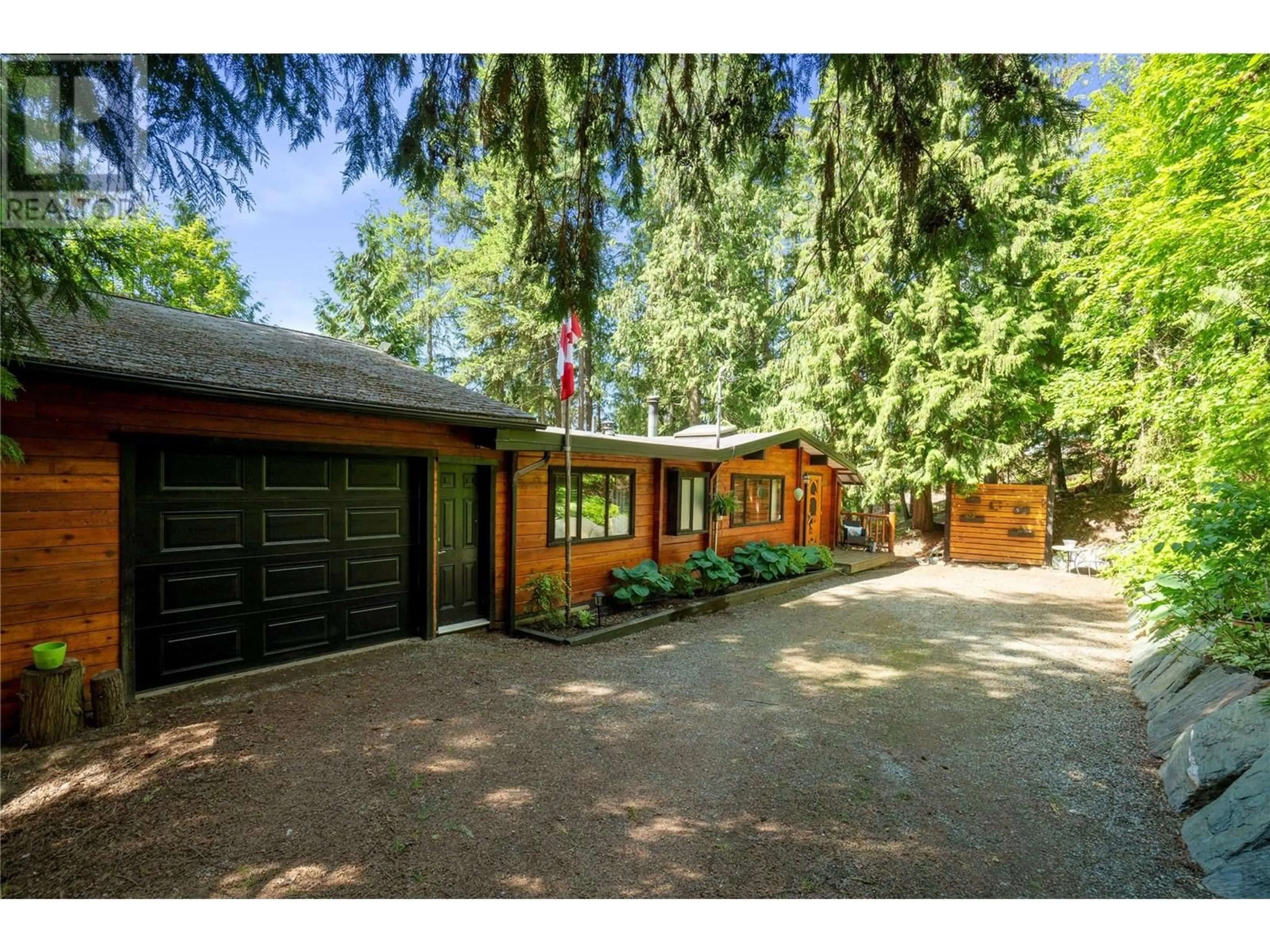 Unknown for 7792 COLUMBIA DRIVE, Anglemont British Columbia V0E1M8