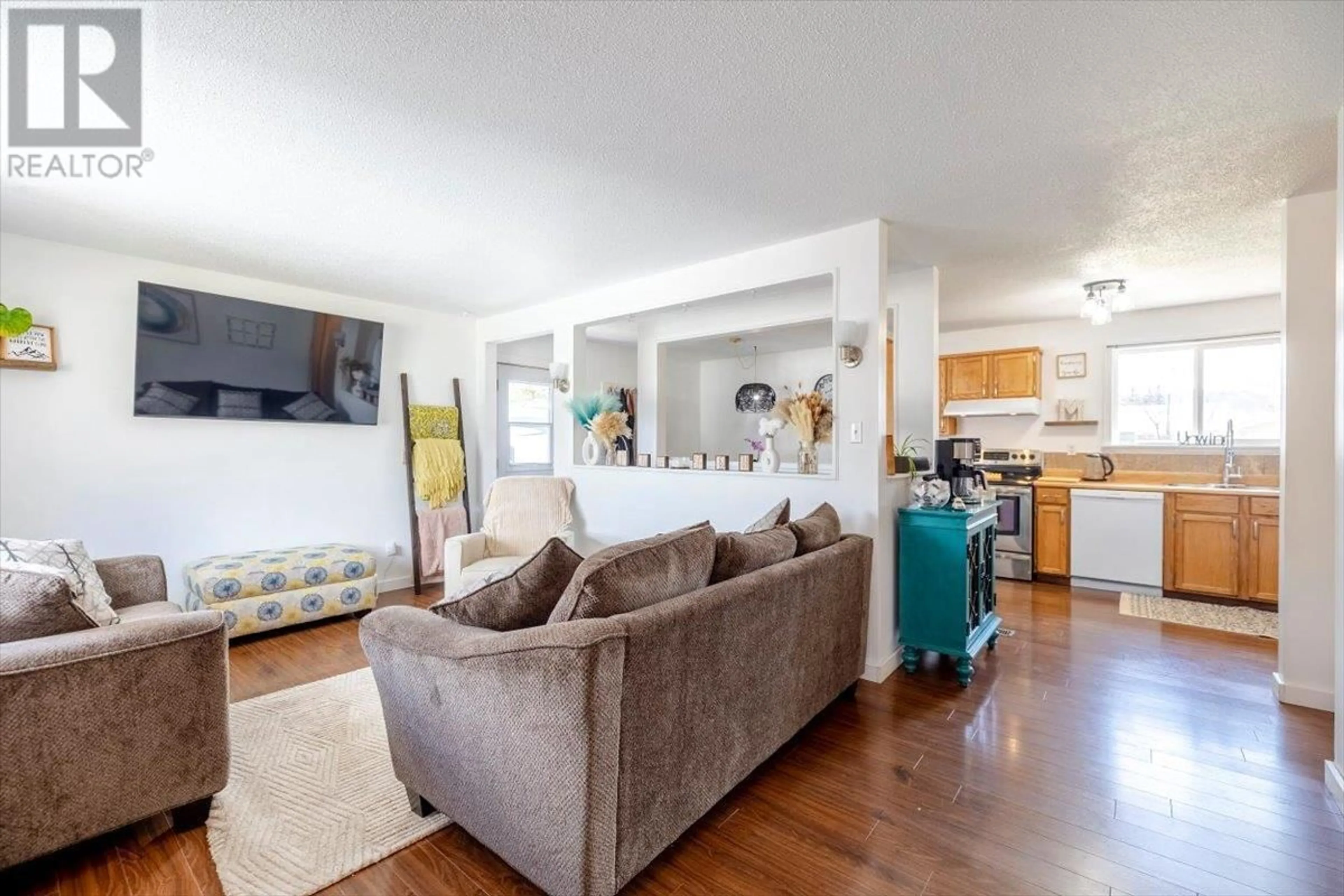 Living room with furniture, unknown for 411 WHITE BIRCH CRESCENT, Sparwood British Columbia V0B2G0