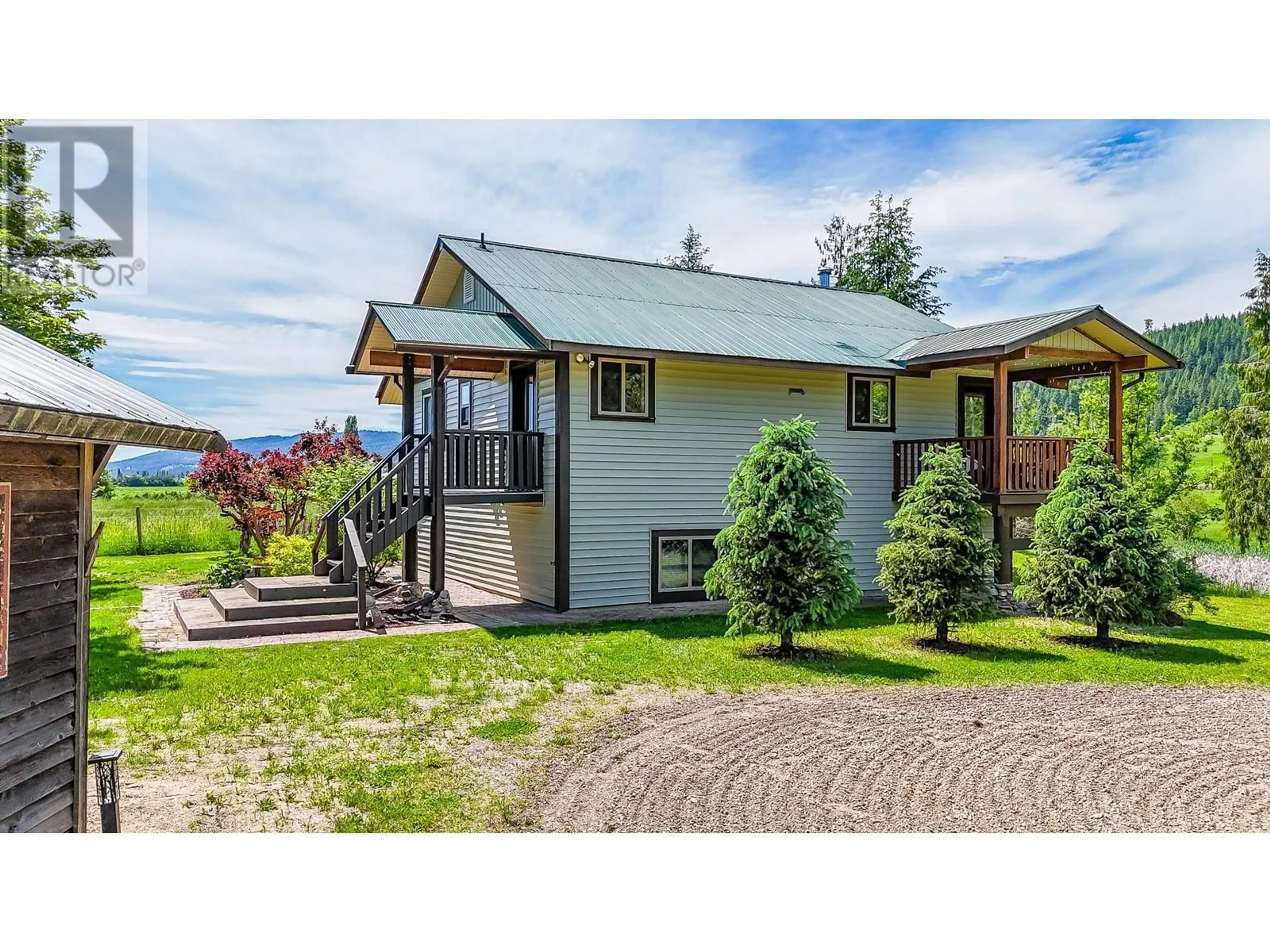 A pic from outside/outdoor area/front of a property/back of a property/a pic from drone, unknown for 93 OLD SICAMOUS ROAD, Grindrod British Columbia V0E1Y0