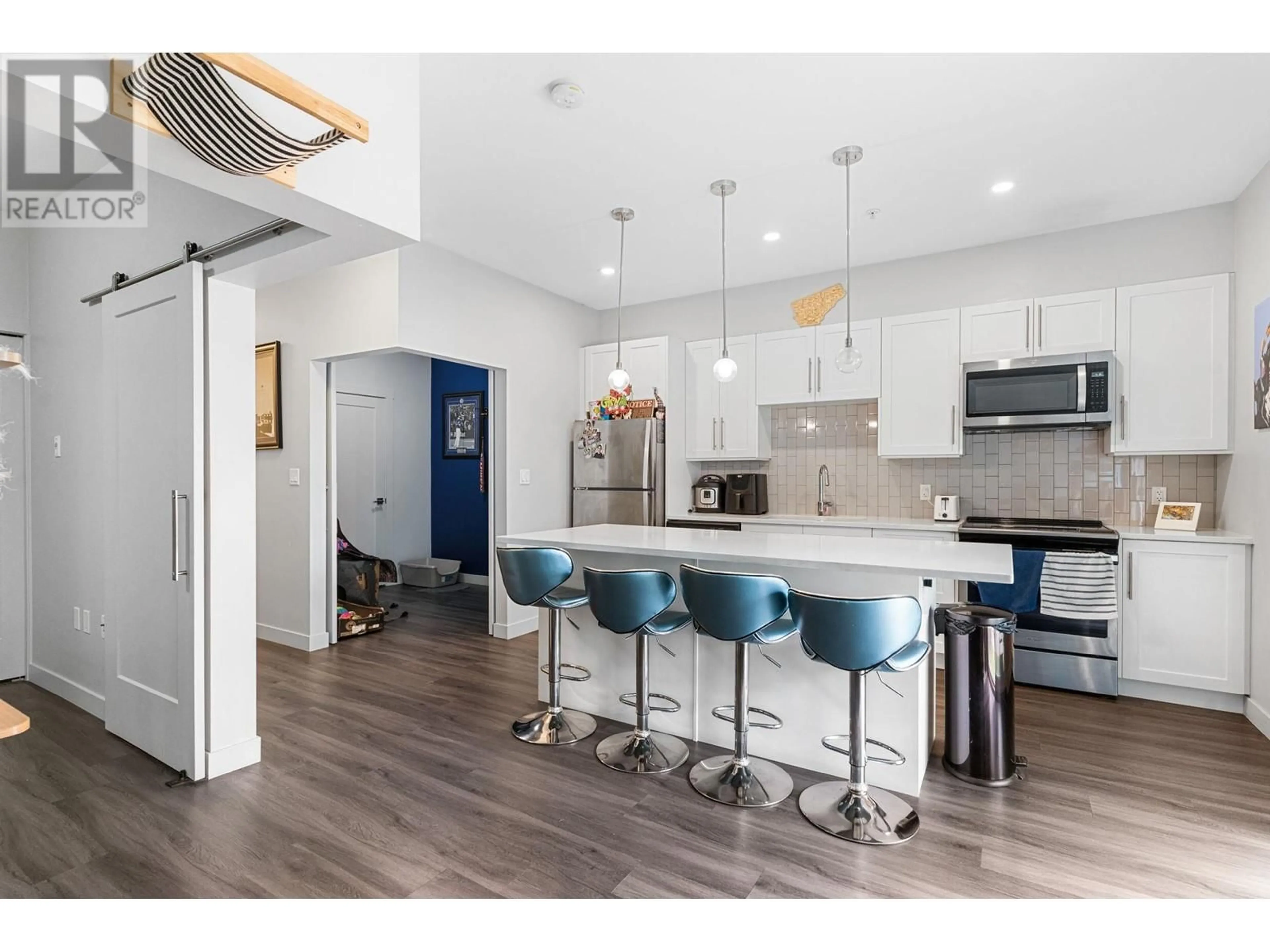 Open concept kitchen, unknown for 204 - 3630 MISSION SPRINGS DRIVE, Kelowna British Columbia V1W0B2