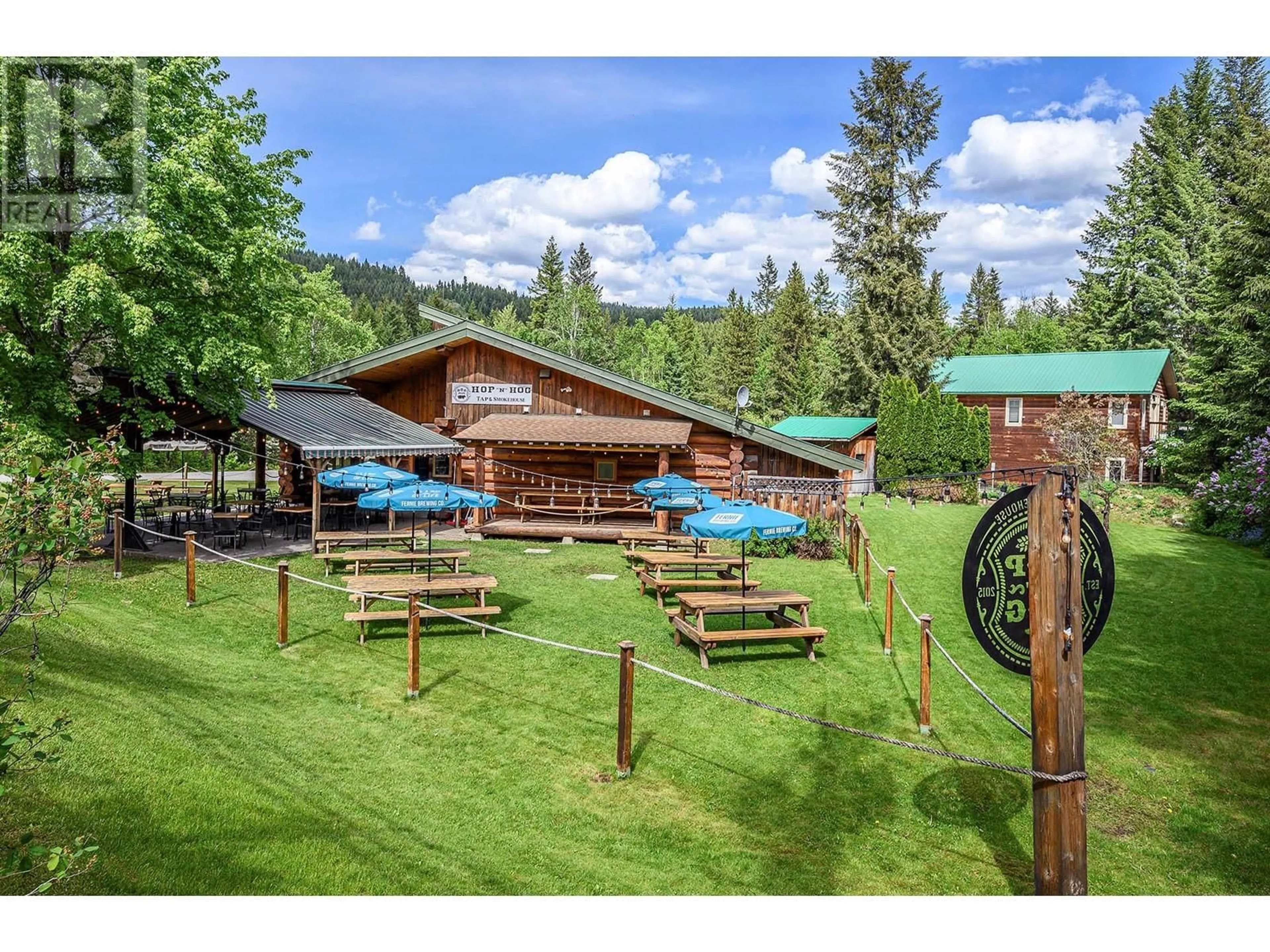 Patio, mountain view for 424 CLEARWATER VALLEY ROAD, Clearwater British Columbia V0E1N1
