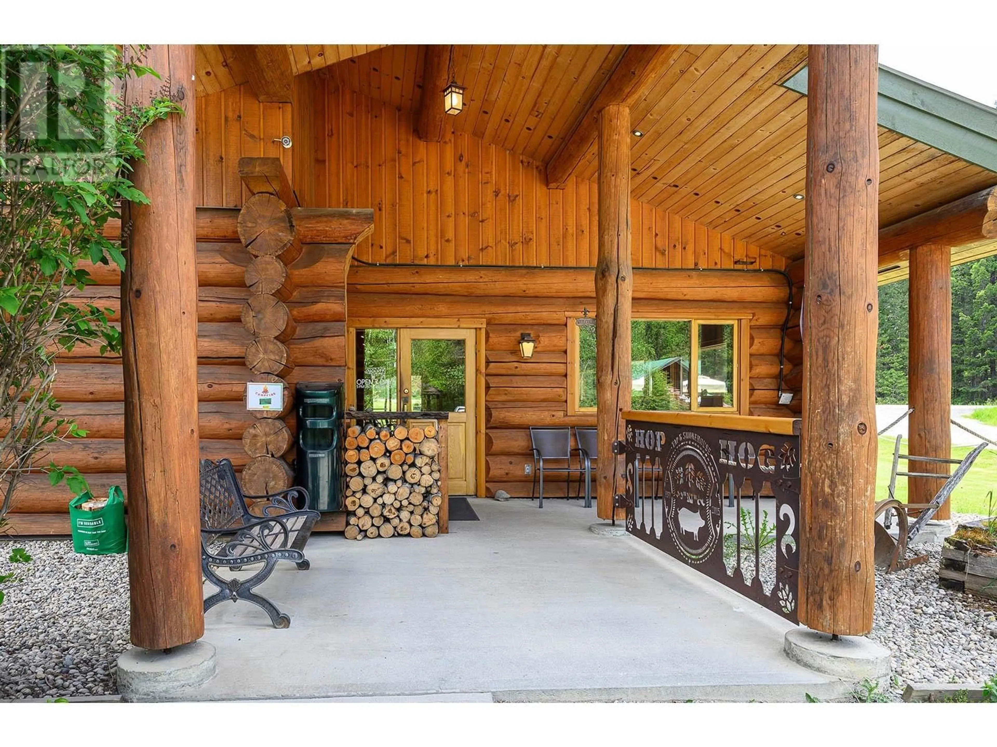 Unknown for 424 CLEARWATER VALLEY ROAD, Clearwater British Columbia V0E1N1