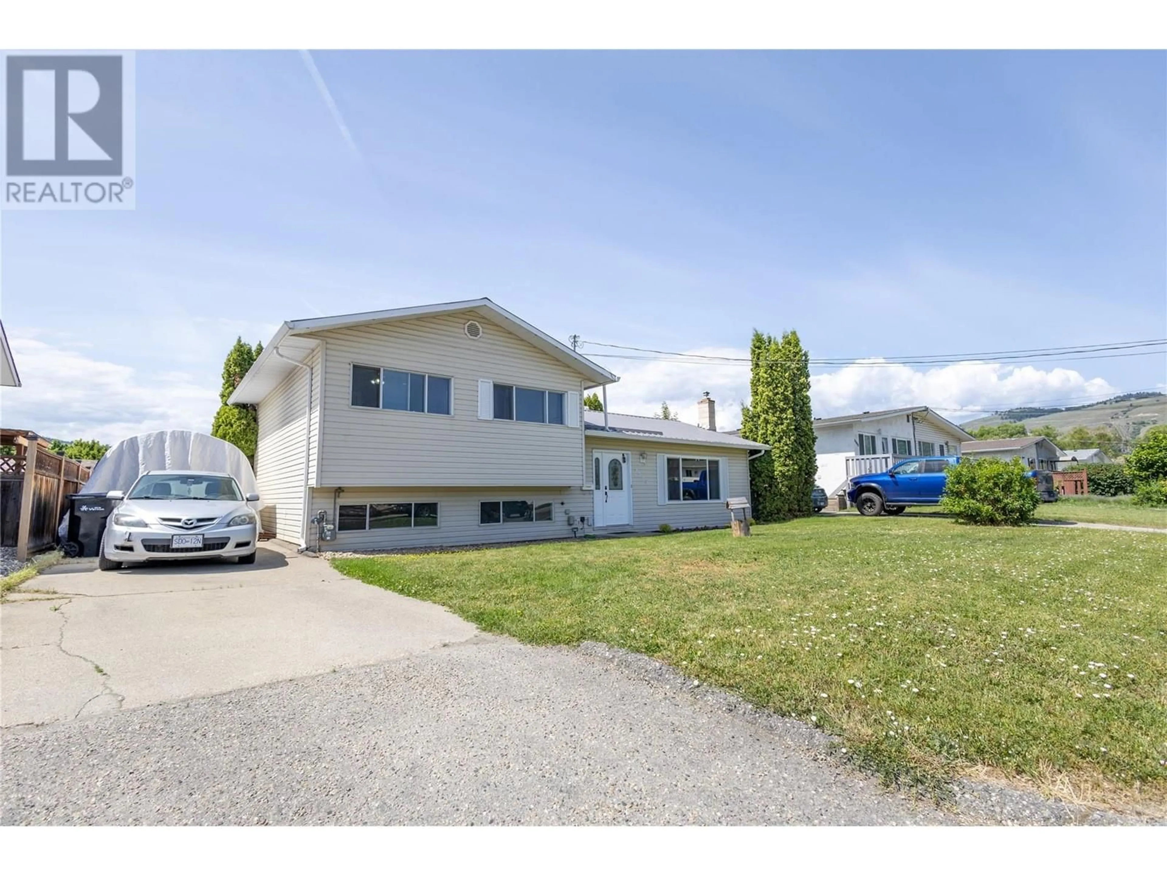 Home with vinyl exterior material, unknown for 4308 15 AVENUE, Vernon British Columbia V1T6X9