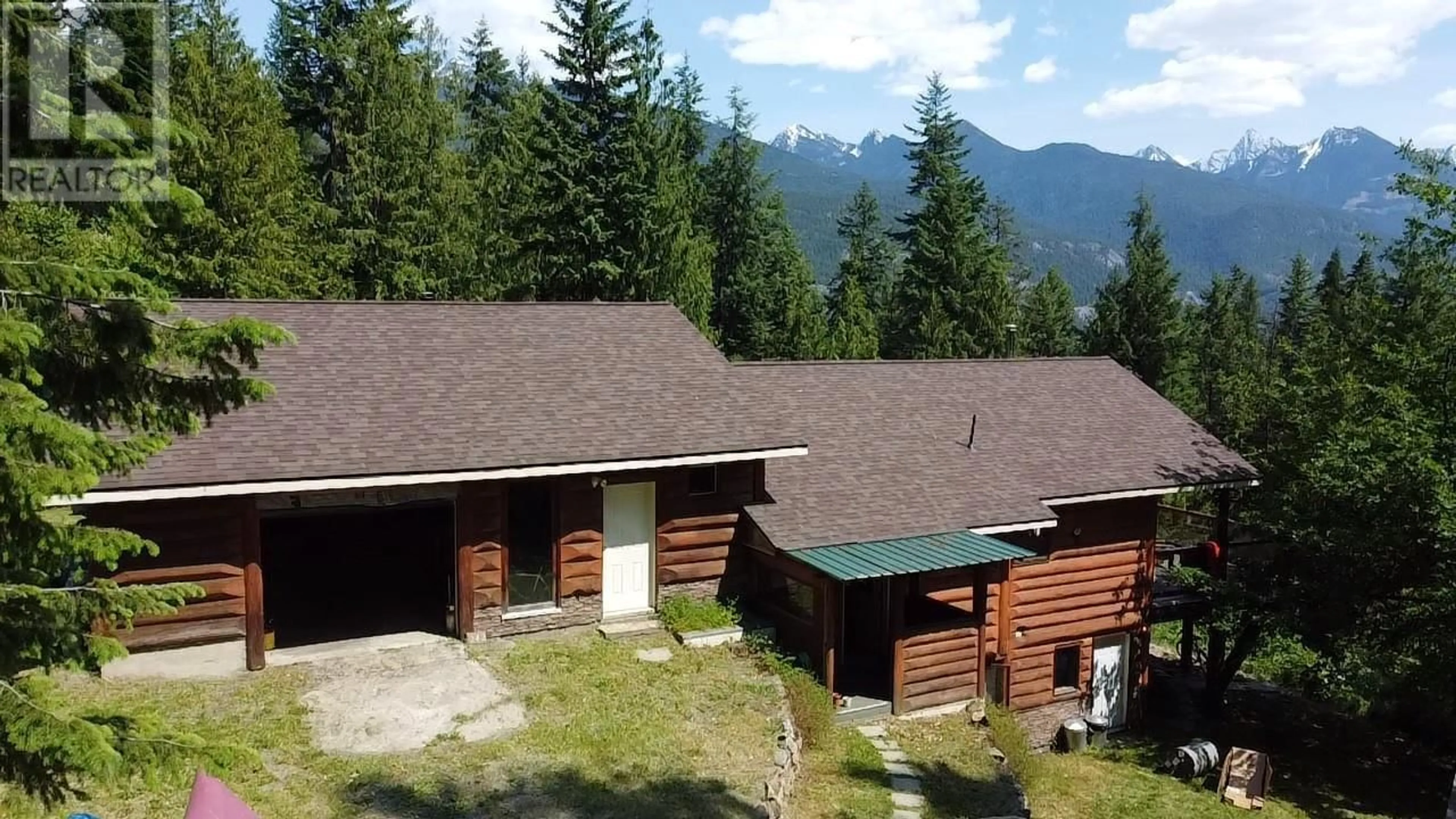 A pic from outside/outdoor area/front of a property/back of a property/a pic from drone, mountain view for 242 9TH STREET, Kaslo British Columbia V0G1M0