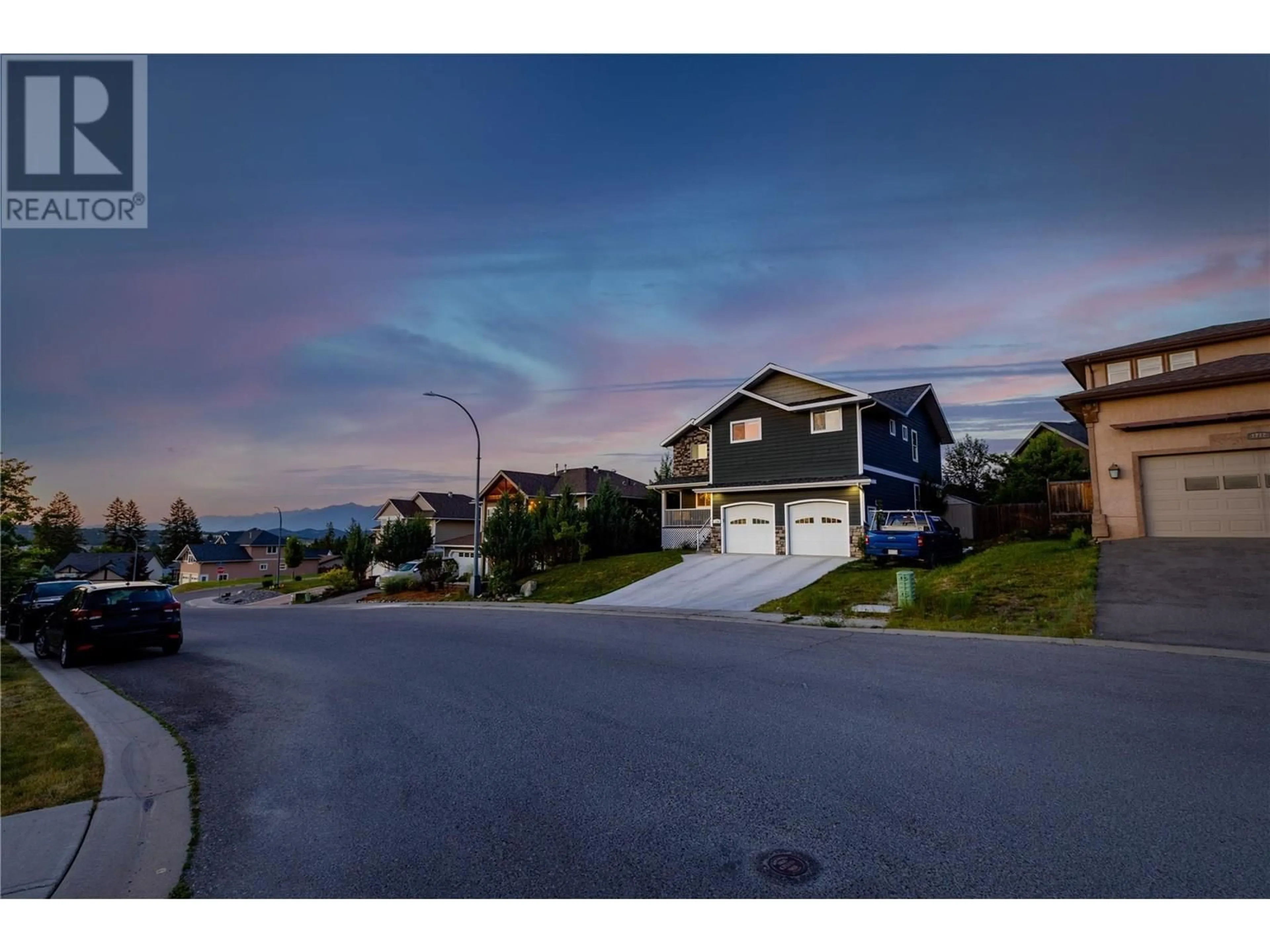 A pic from outside/outdoor area/front of a property/back of a property/a pic from drone, mountain view for 1708 2ND AVENUE SOUTH, Cranbrook British Columbia V1C0A1