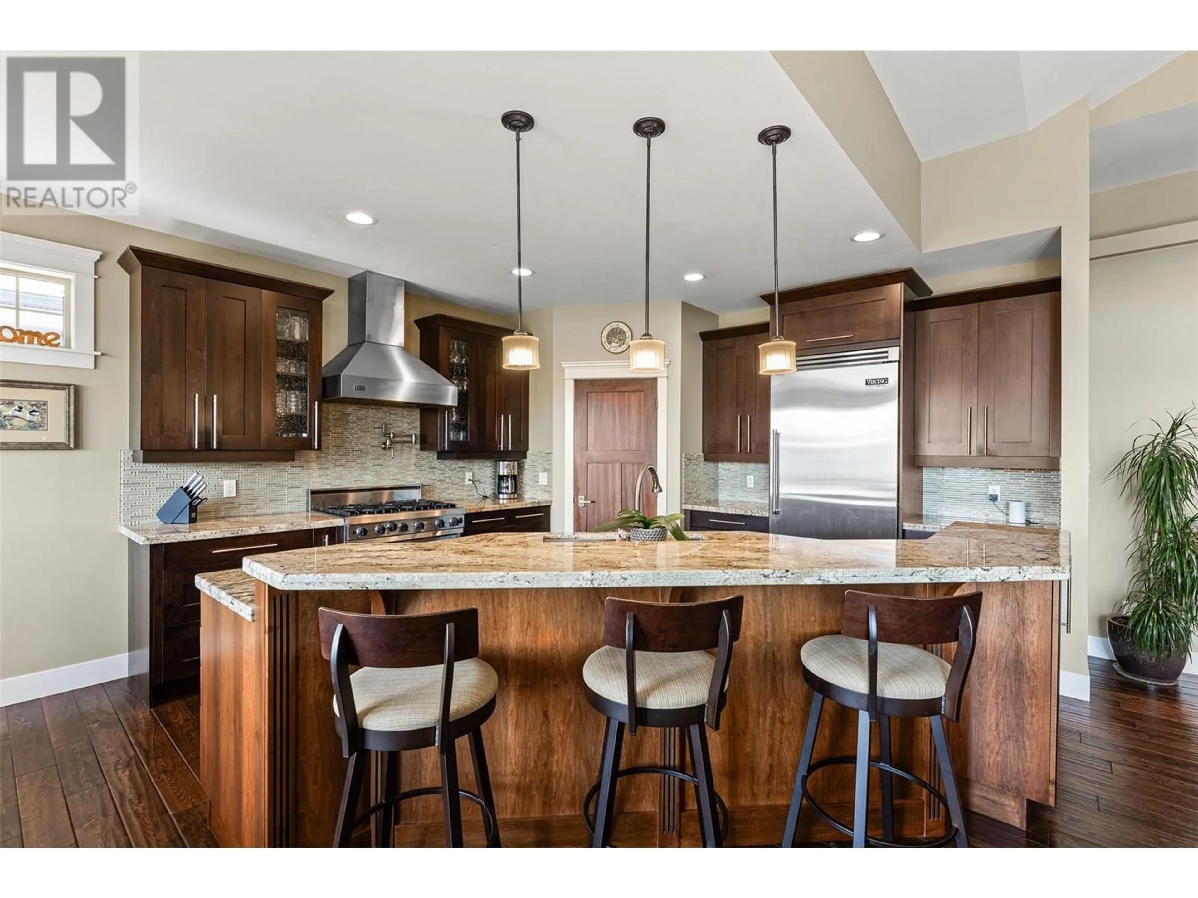 Open concept kitchen, unknown for 1732 CAPISTRANO PEAKS CRESCENT, Kelowna British Columbia V1V2Z3