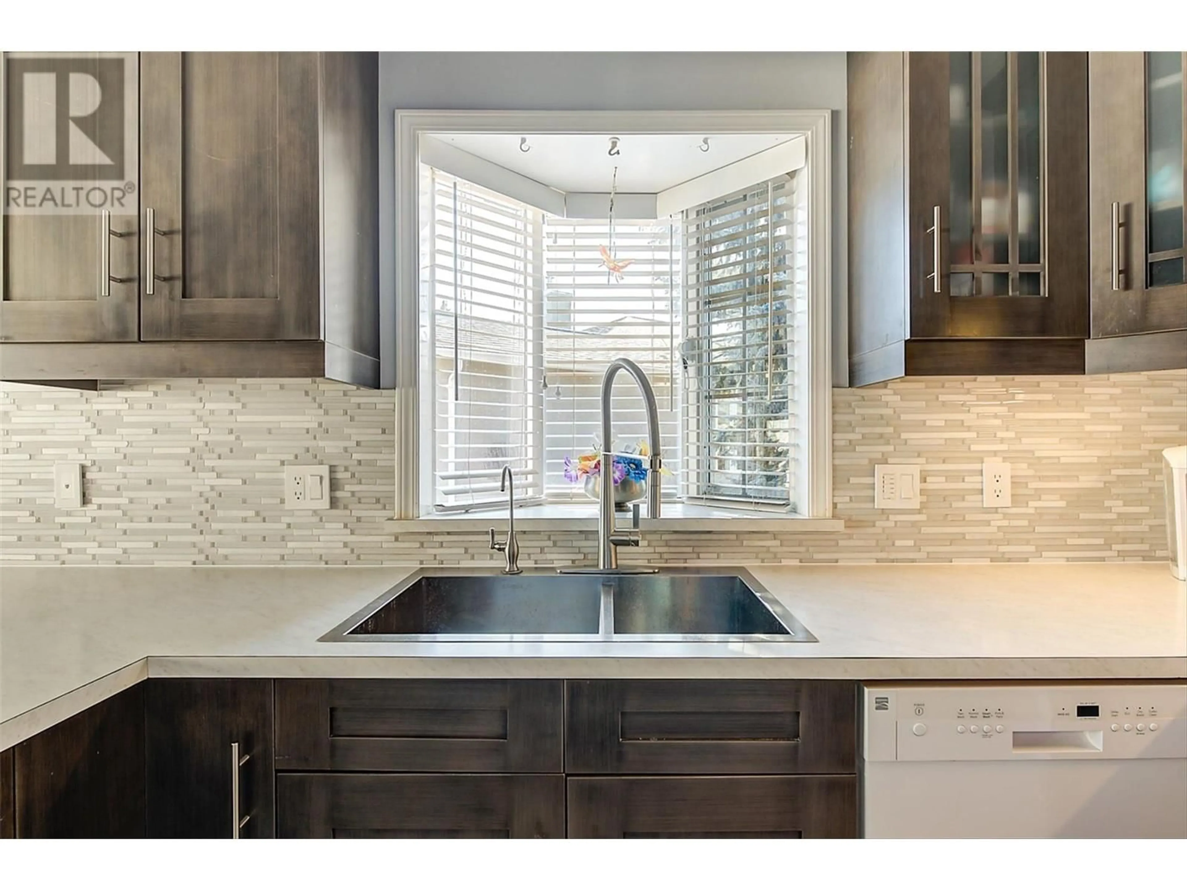 Contemporary kitchen, ceramic/tile floor for 38 - 1020 LANFRANCO ROAD, Kelowna British Columbia V1W3W6