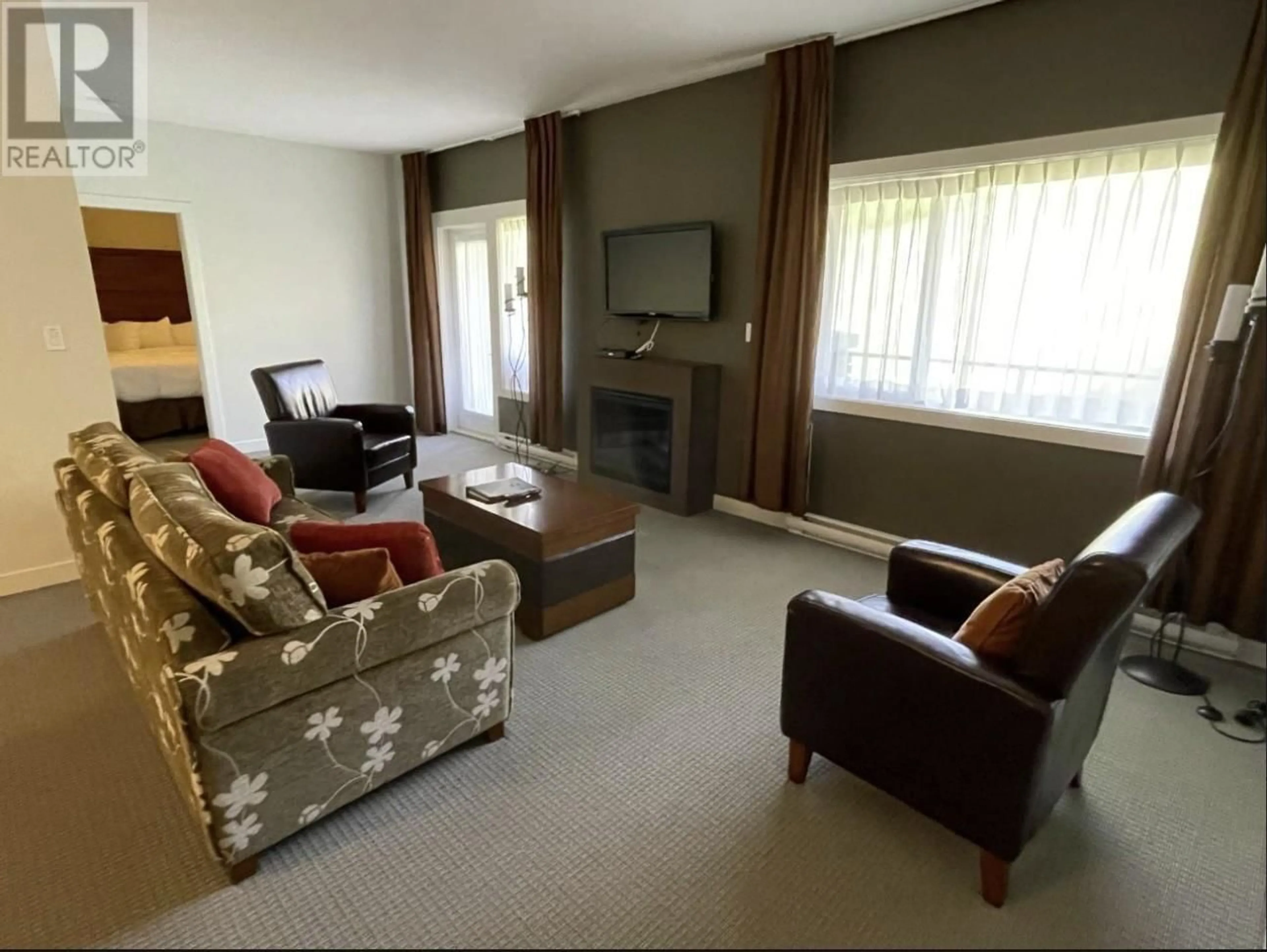 Living room with furniture, unknown for 221 - 400 STEMWINDER DRIVE, Kimberley British Columbia V1A4Y9