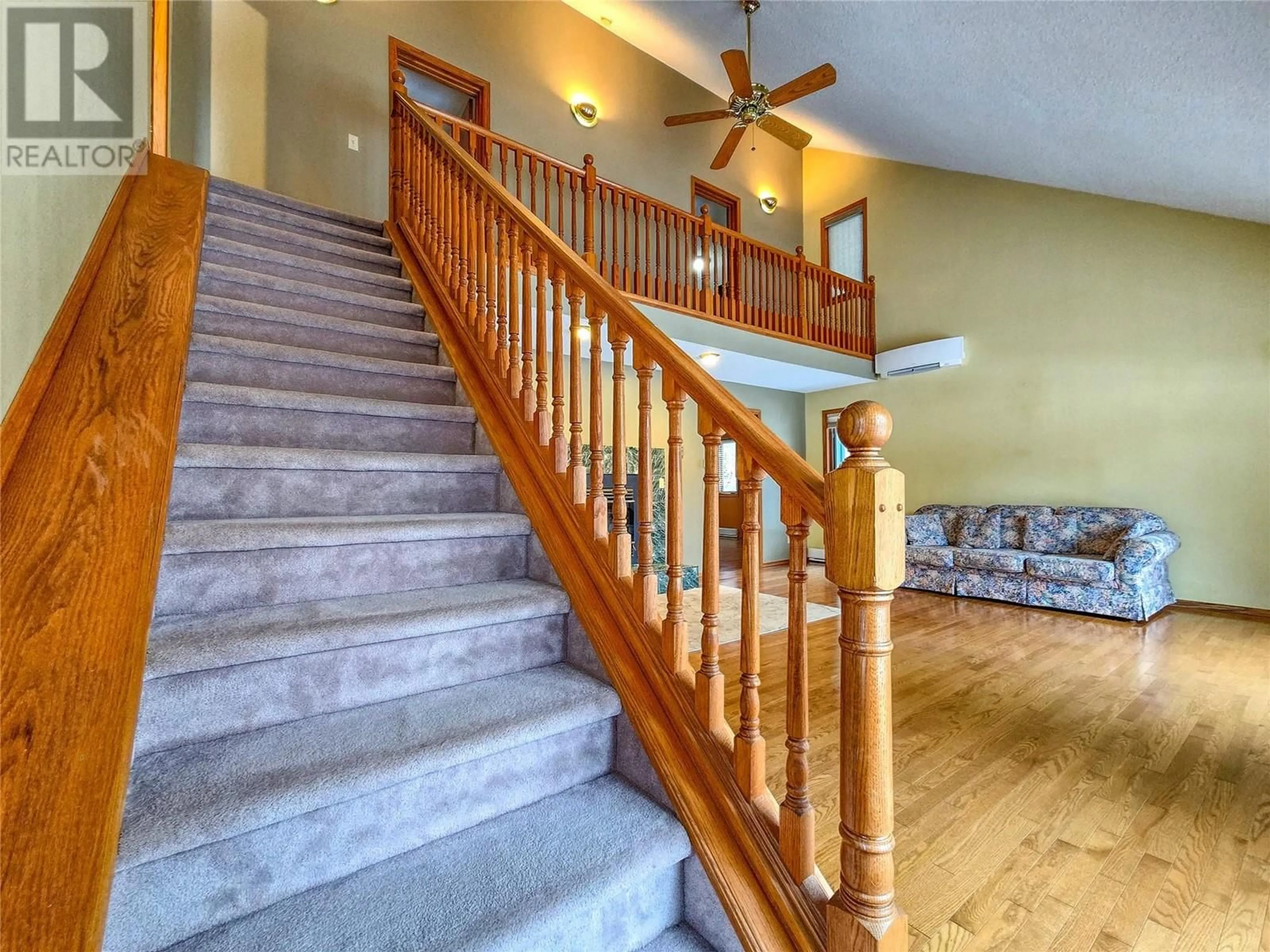 Stairs for 5162 COLUMBIA RIVER ROAD, Fairmont Hot Springs British Columbia V0B1L1
