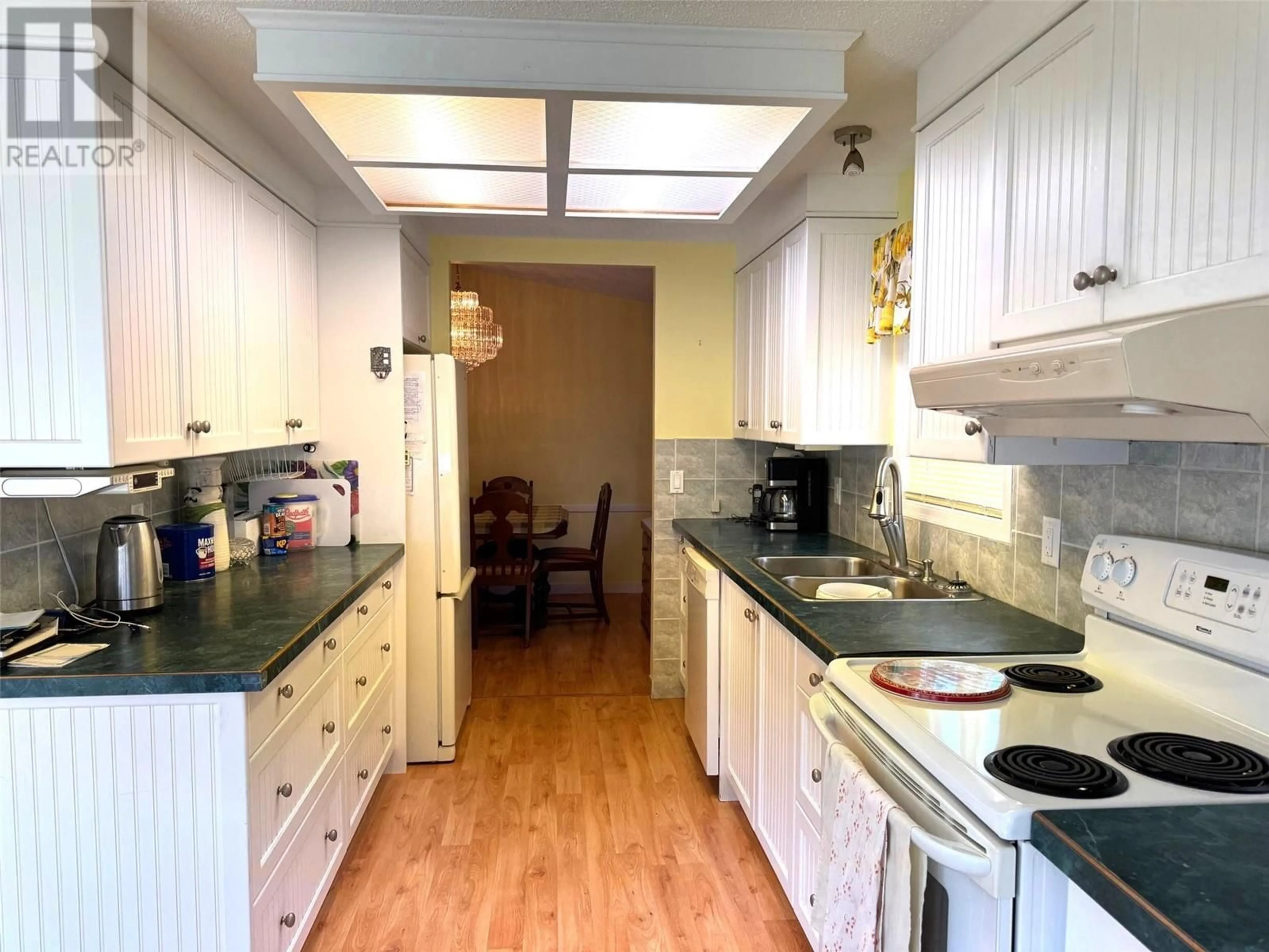 Standard kitchen, unknown for 191 - 720 COMMONWEALTH ROAD, Kelowna British Columbia V4V1S1