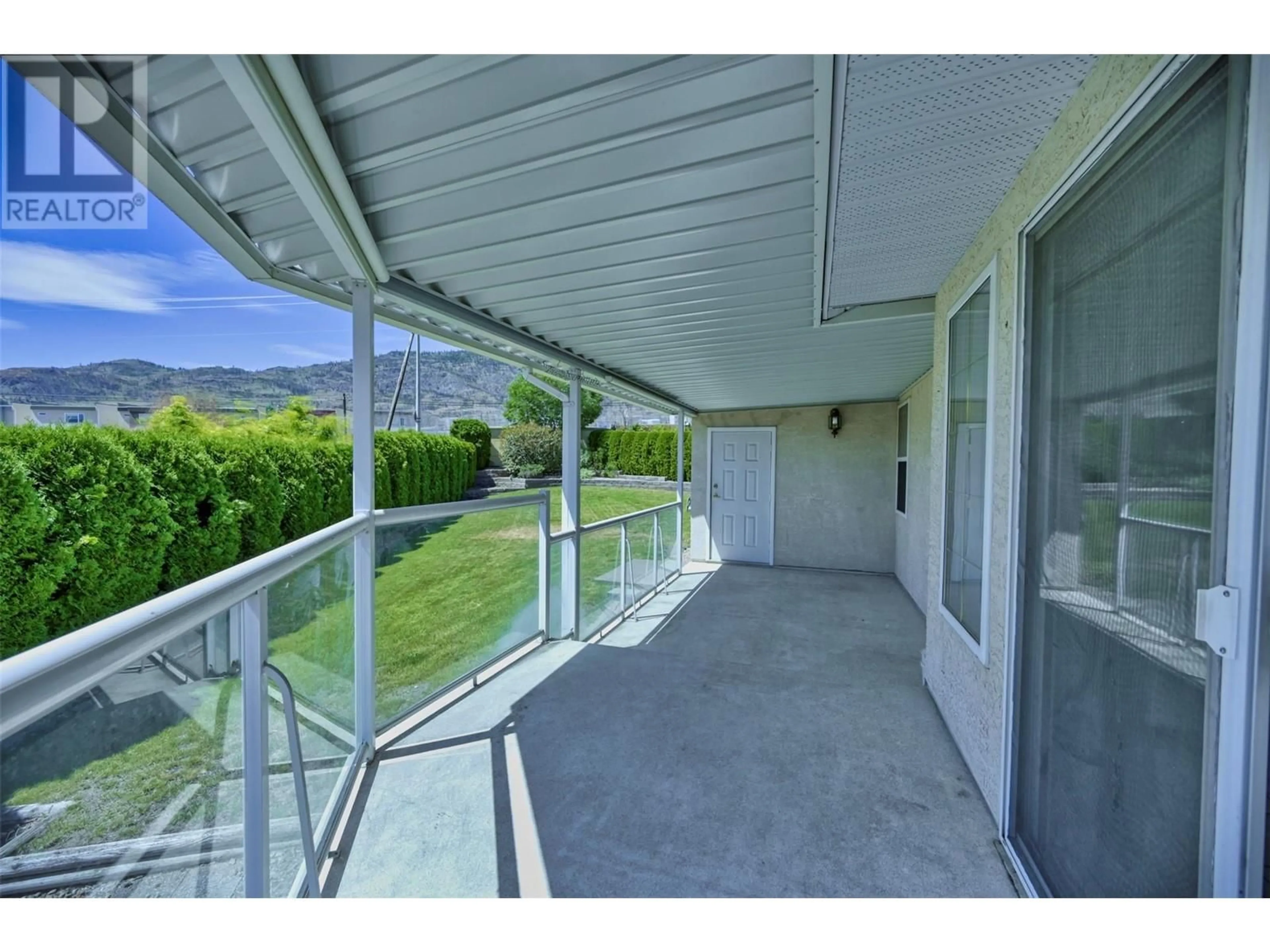 Patio, water/lake/river/ocean view for 28 SANDPIPER PLACE, Osoyoos British Columbia V0H1V5
