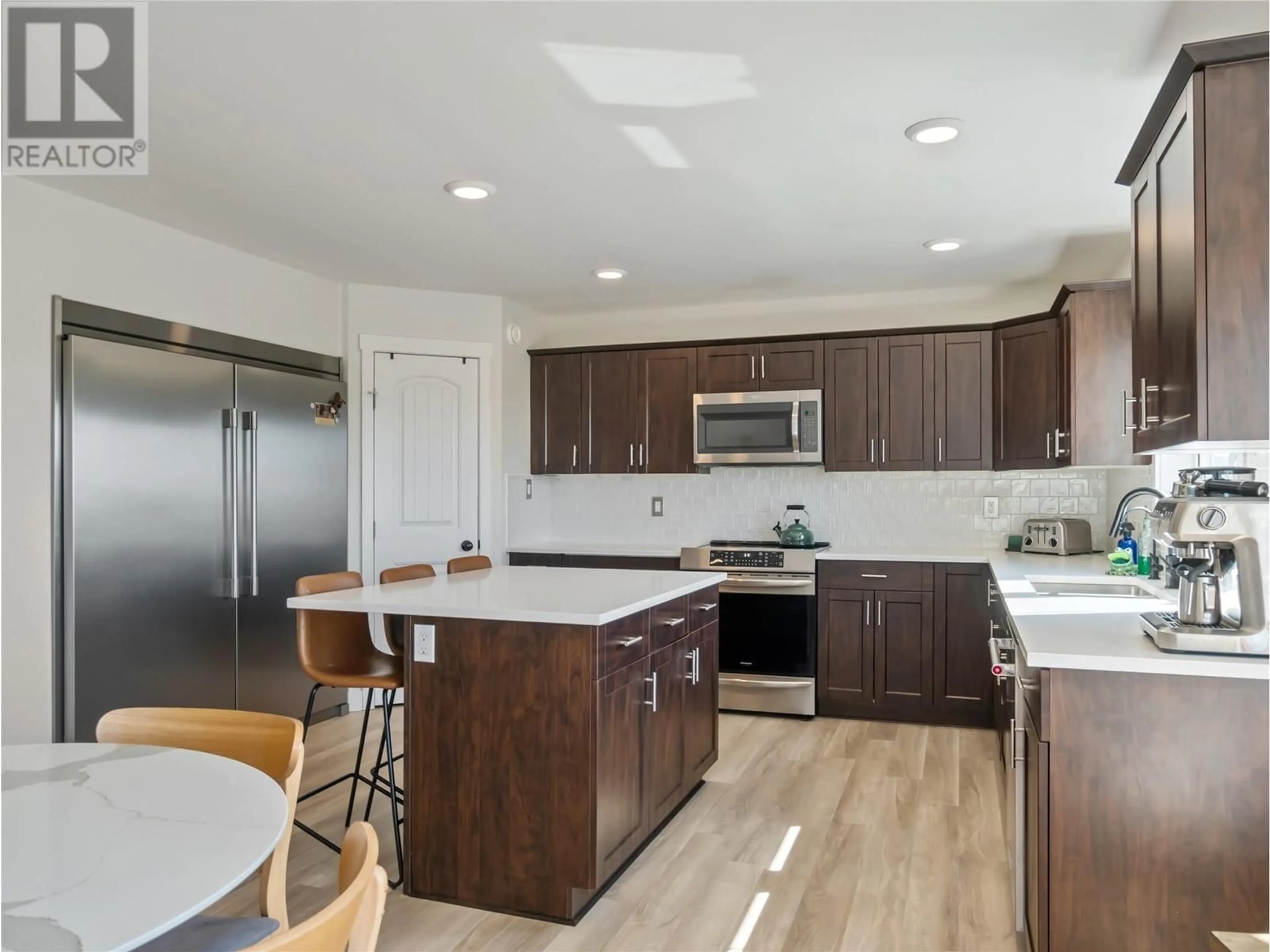 Open concept kitchen, unknown for 8305 19A STREET, Dawson Creek British Columbia V1G0E4