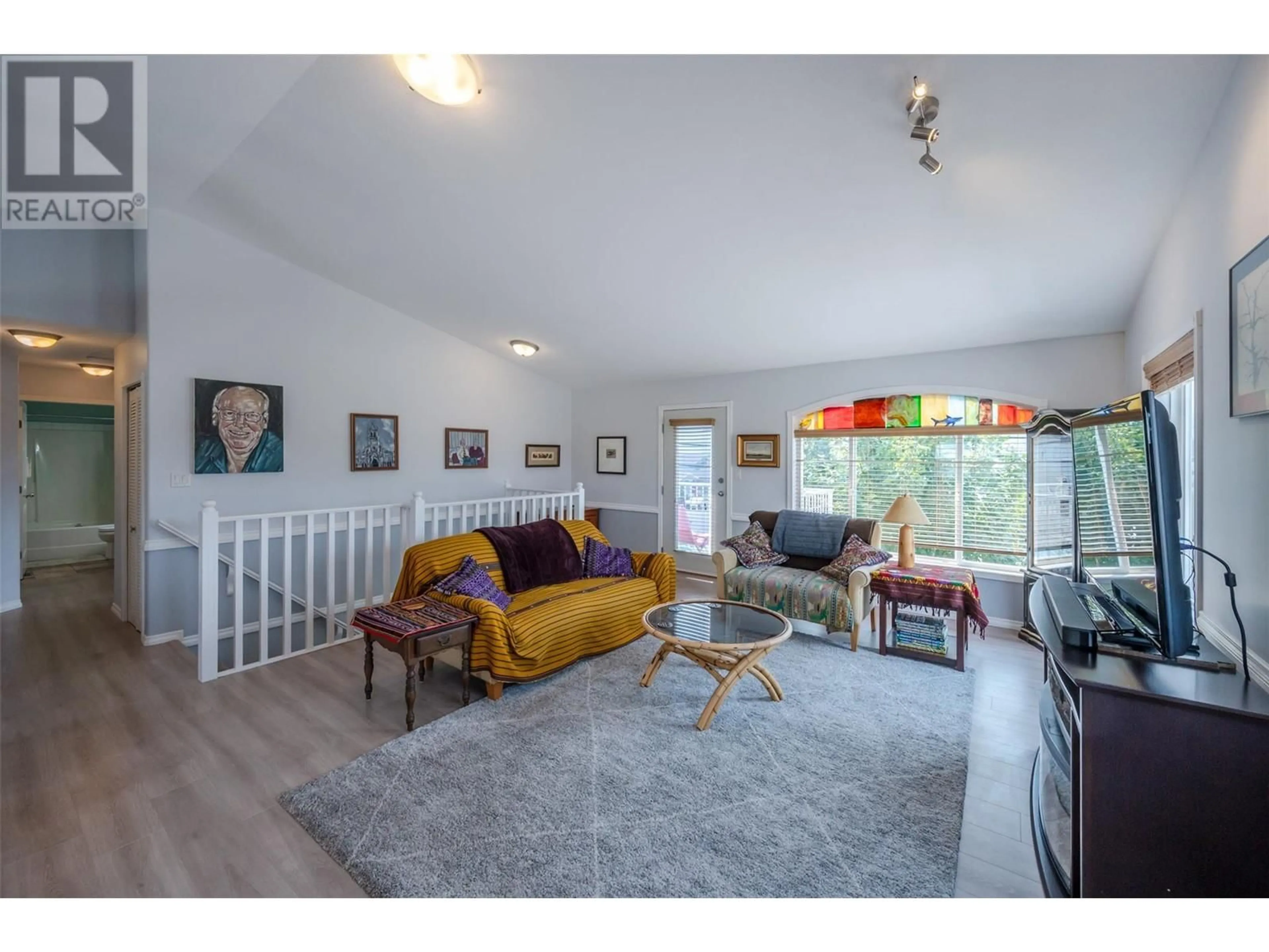 Living room with furniture, unknown for 101 - 2002 QUEBEC STREET, Penticton British Columbia V2A6E3
