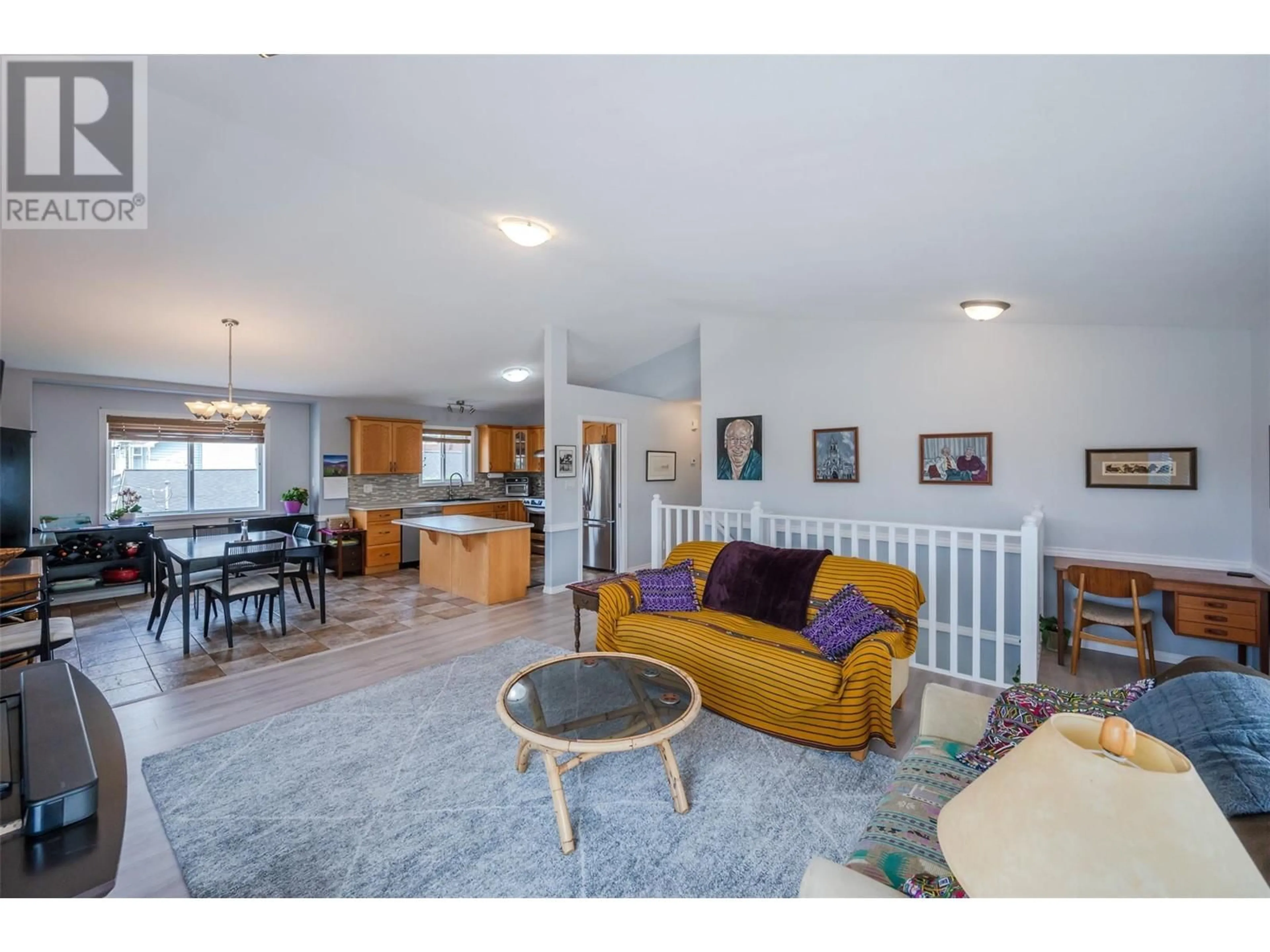 Living room with furniture, unknown for 101 - 2002 QUEBEC STREET, Penticton British Columbia V2A6E3