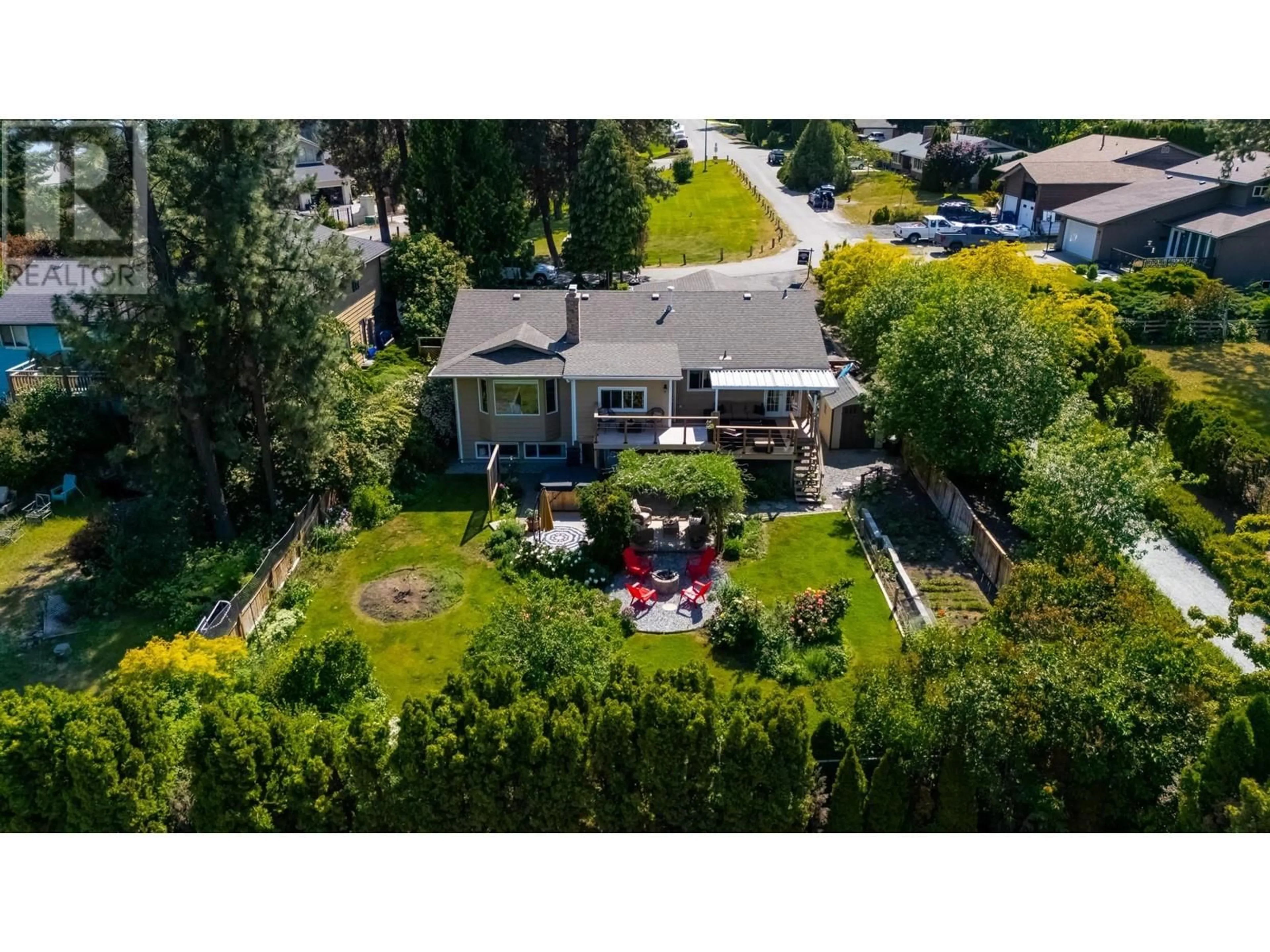 A pic from outside/outdoor area/front of a property/back of a property/a pic from drone, street for 2023 DERRICKSON PLACE, West Kelowna British Columbia V1Z2W3