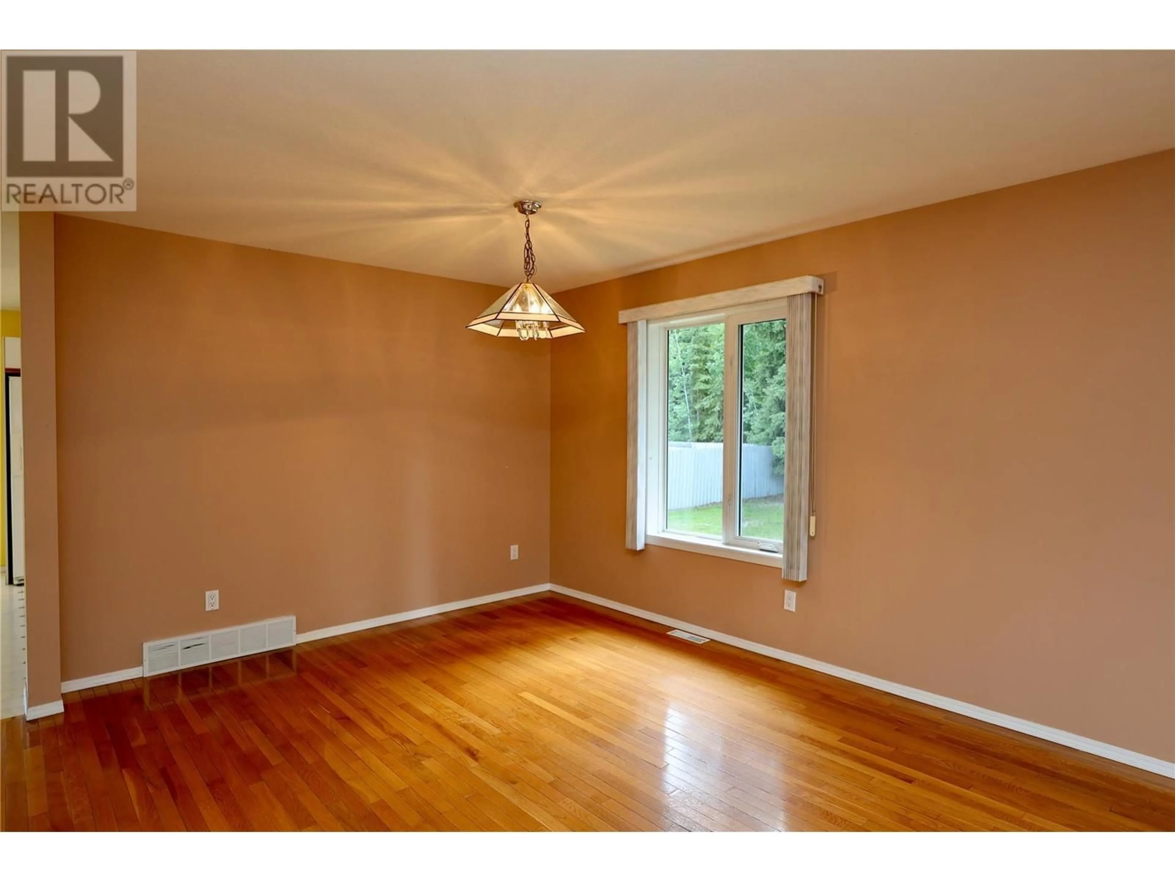 A pic of a room for 12 - 411 5TH AVENUE SOUTH, Golden British Columbia V0A1H0