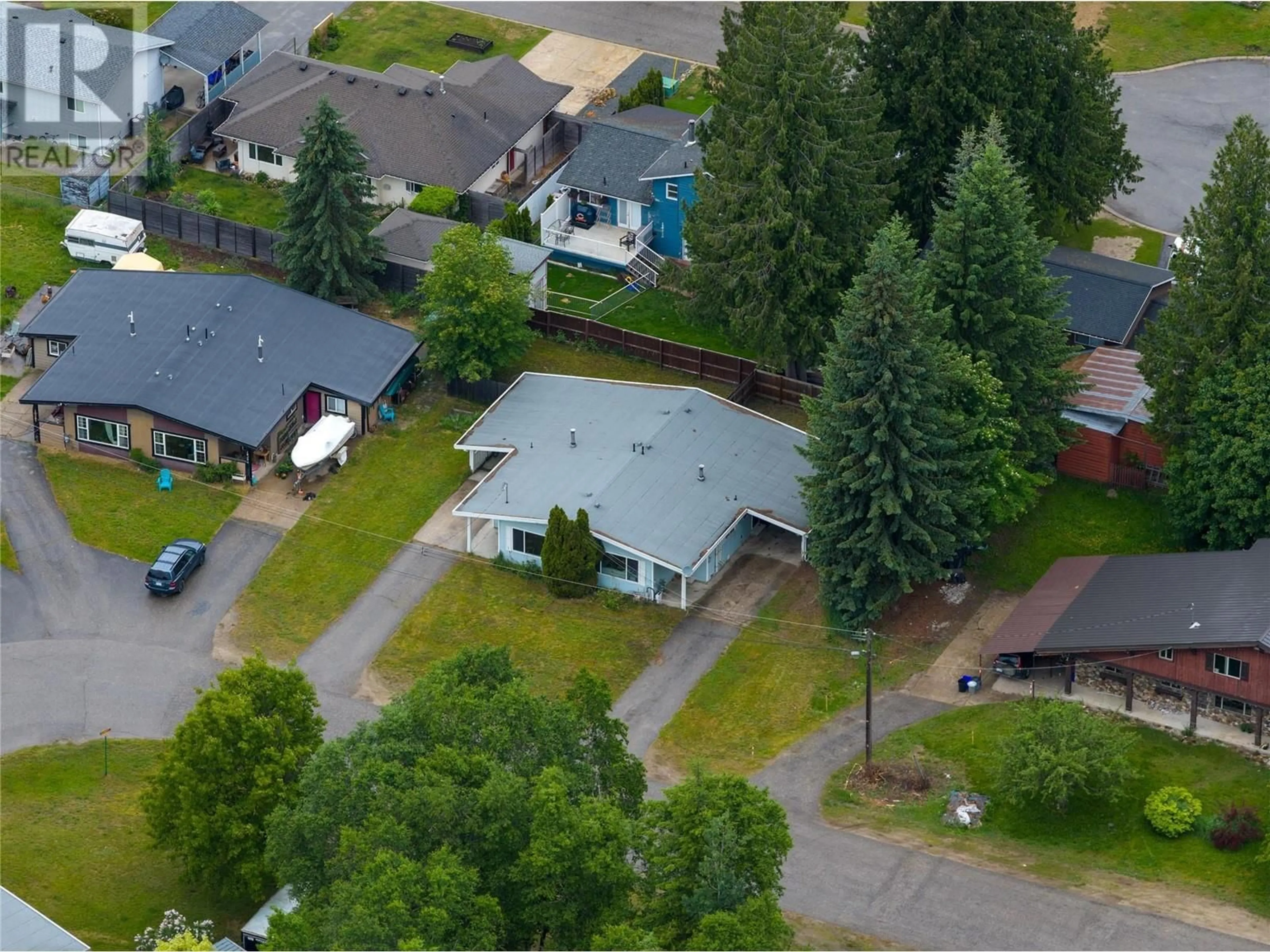 A pic from outside/outdoor area/front of a property/back of a property/a pic from drone, street for 1822 A&B MALEY ROAD, Revelstoke British Columbia V0E2S0
