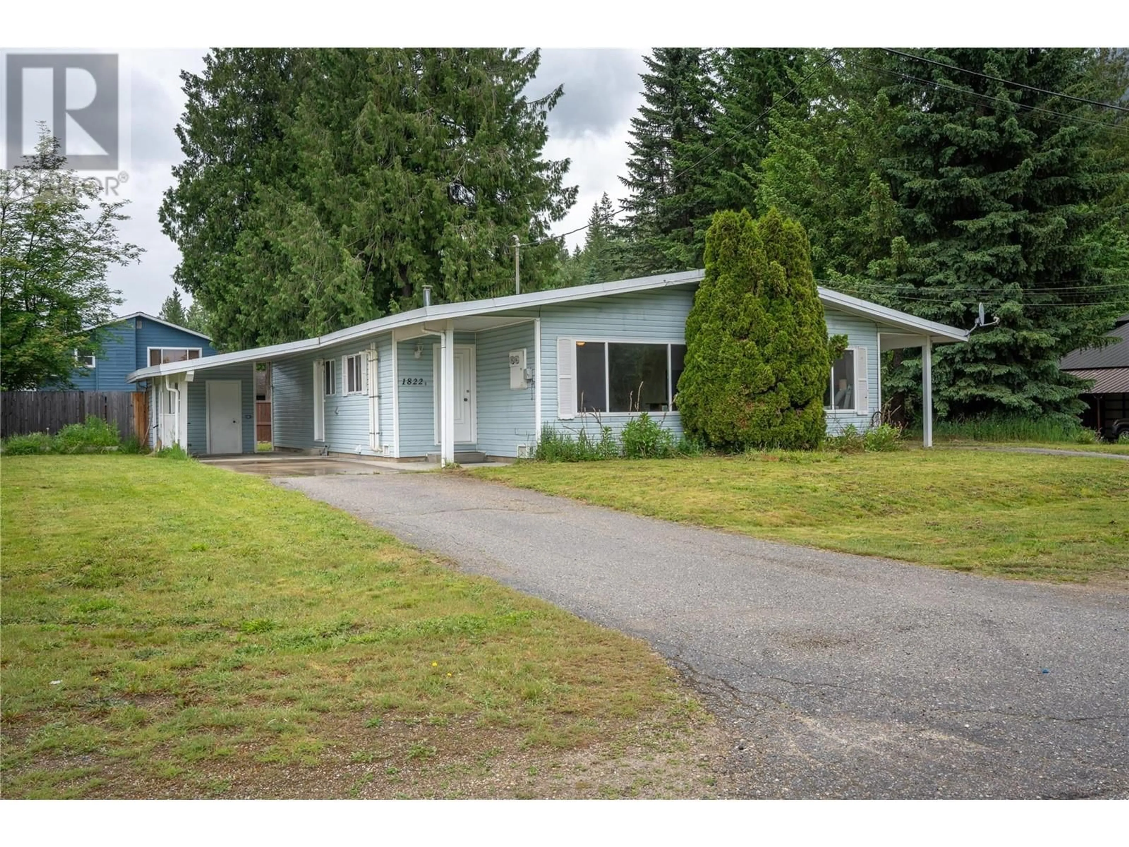 Home with vinyl exterior material, street for 1822 A&B MALEY ROAD, Revelstoke British Columbia V0E2S0