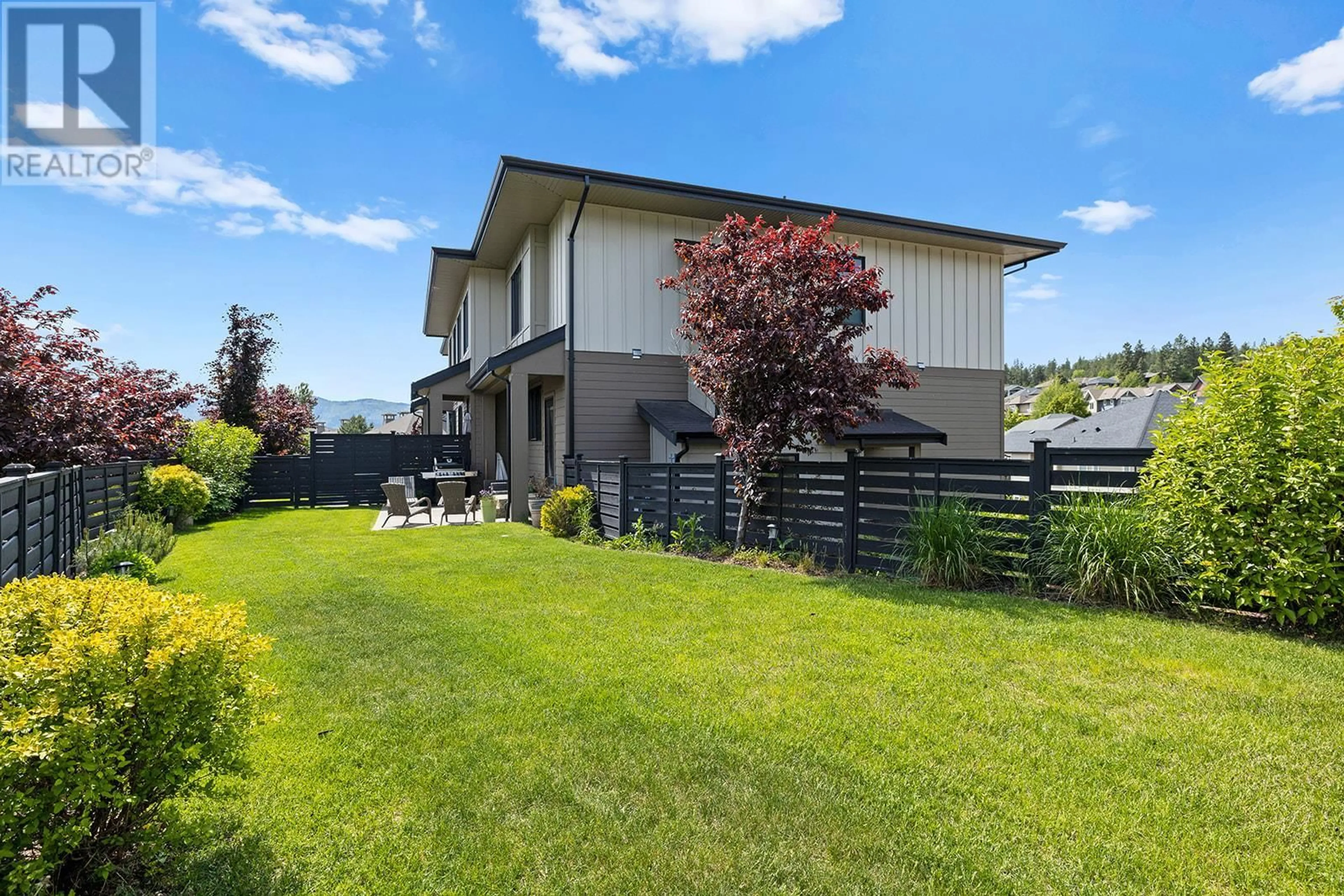 A pic from outside/outdoor area/front of a property/back of a property/a pic from drone, unknown for 73 - 12798 LAKE HILL DRIVE, Lake Country British Columbia V4V2W5