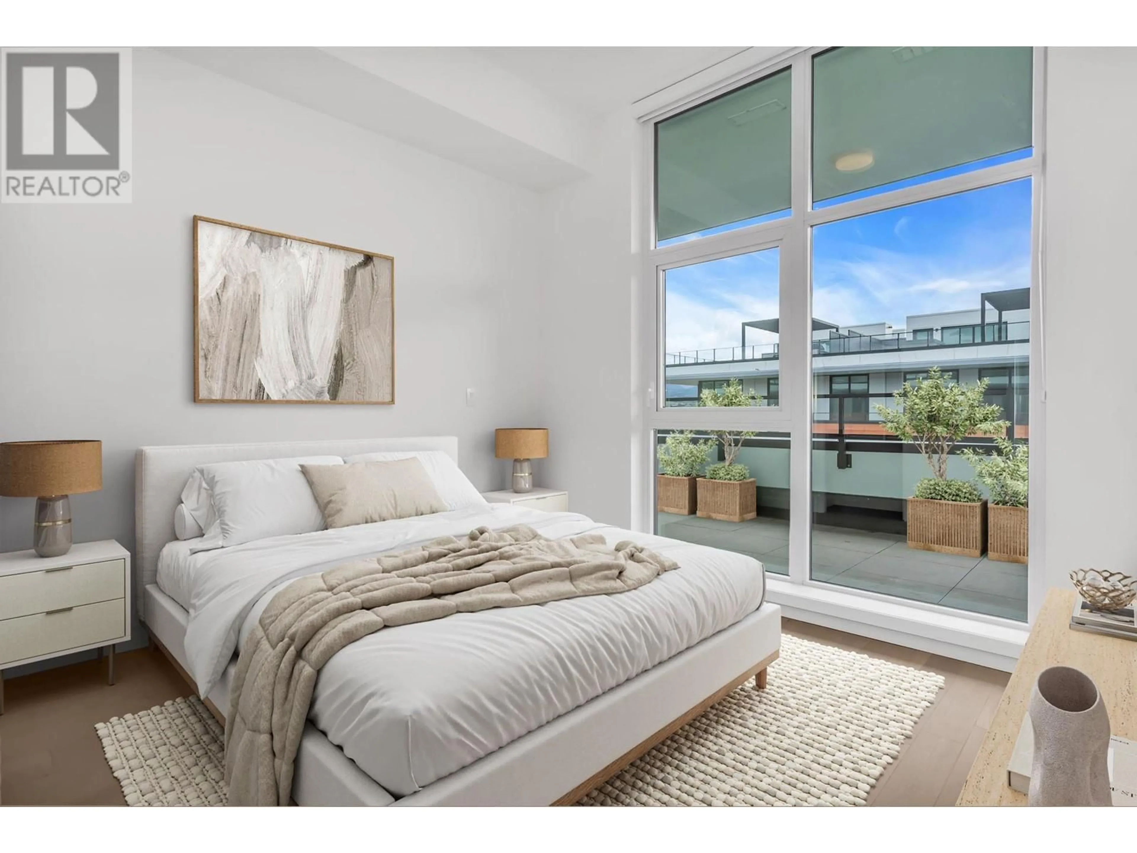 Bedroom with bed, unknown for 601 - 3389 LAKESHORE ROAD, Kelowna British Columbia V1W0G5