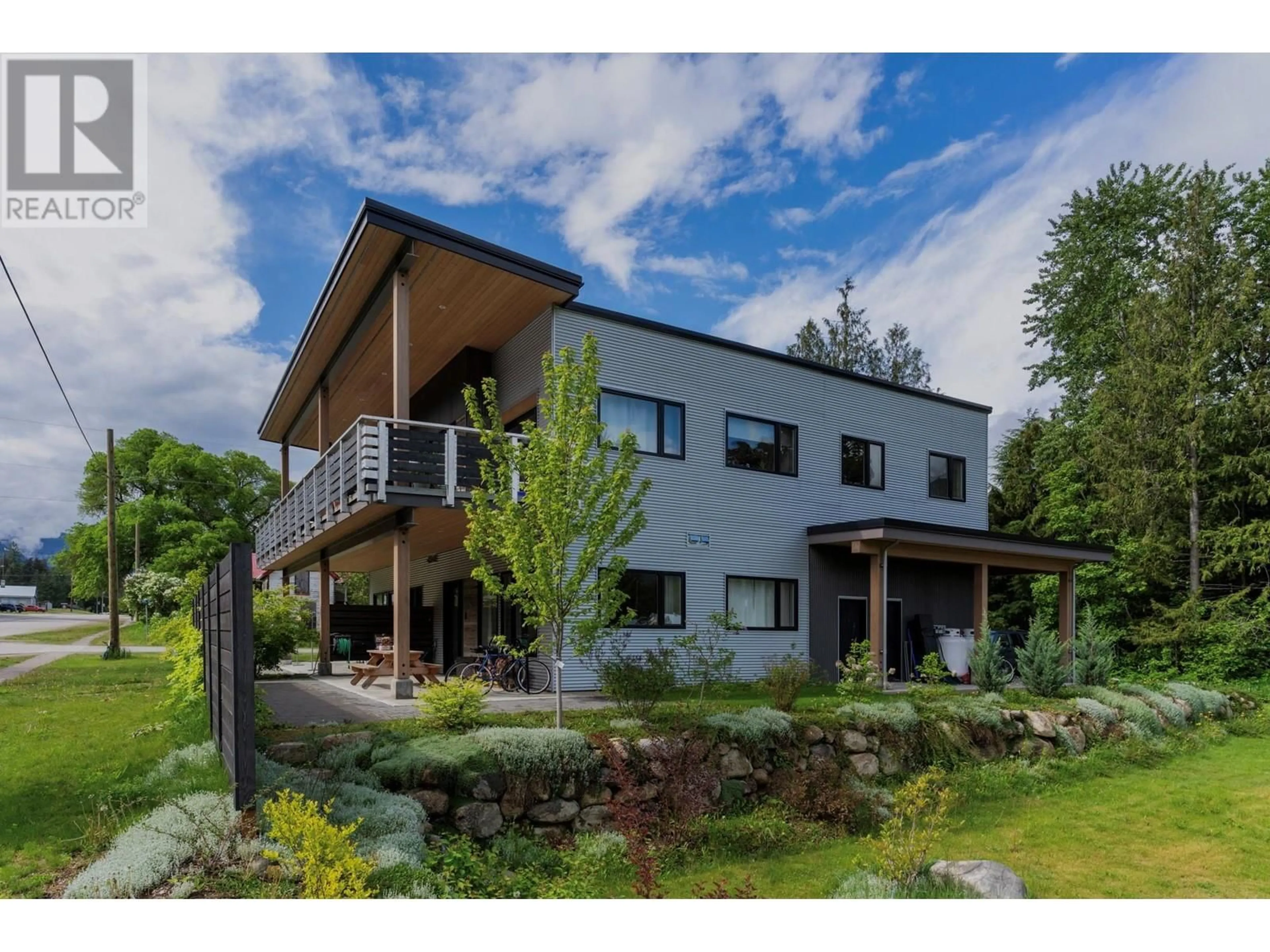 Unknown for 617 HAROLD STREET, Slocan British Columbia V0G2C0
